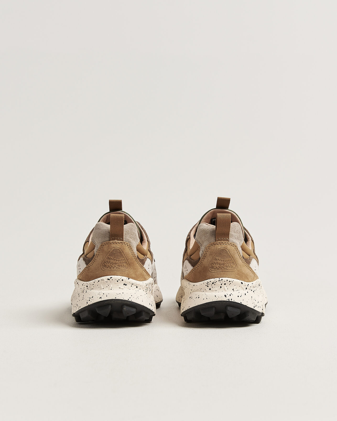 Hombres | Zapatillas | Flower Mountain | Yamano 3 Suede/Nylon Sneaker Grey/Onion