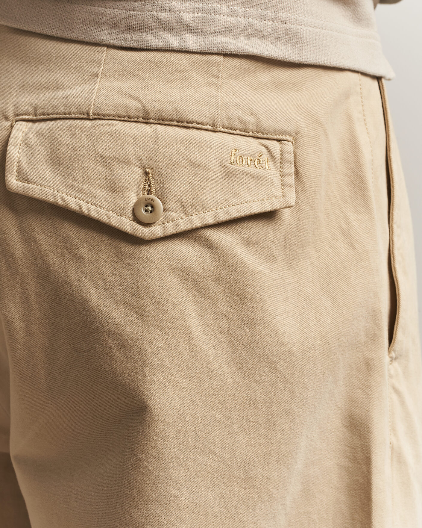 Hombres | Pantalones | Forét | Writer Relaxed Fit Pleated Pants Uniform Khaki