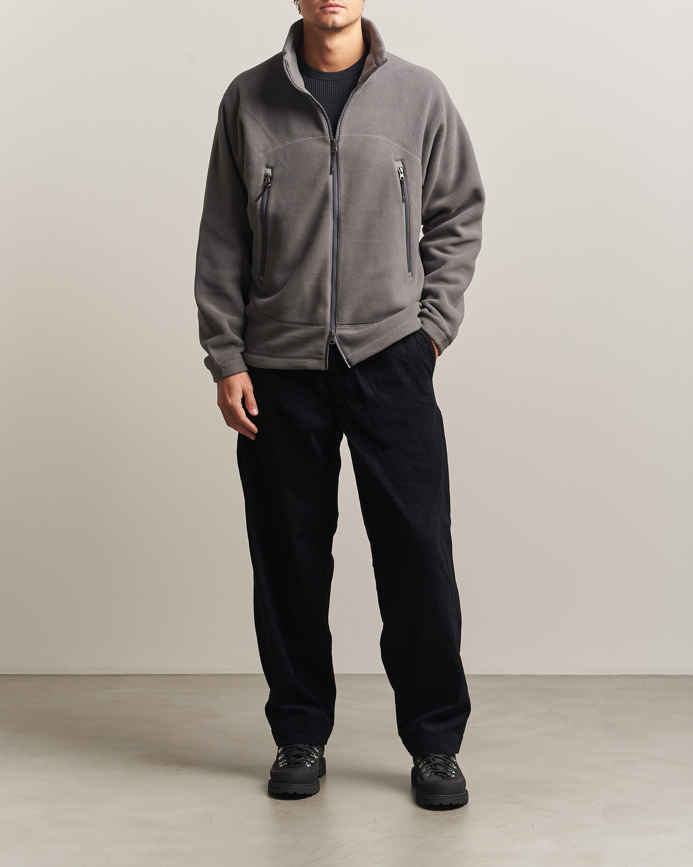 Hombres | Pantalones | Goldwin | Corduroy Straight Pants Black