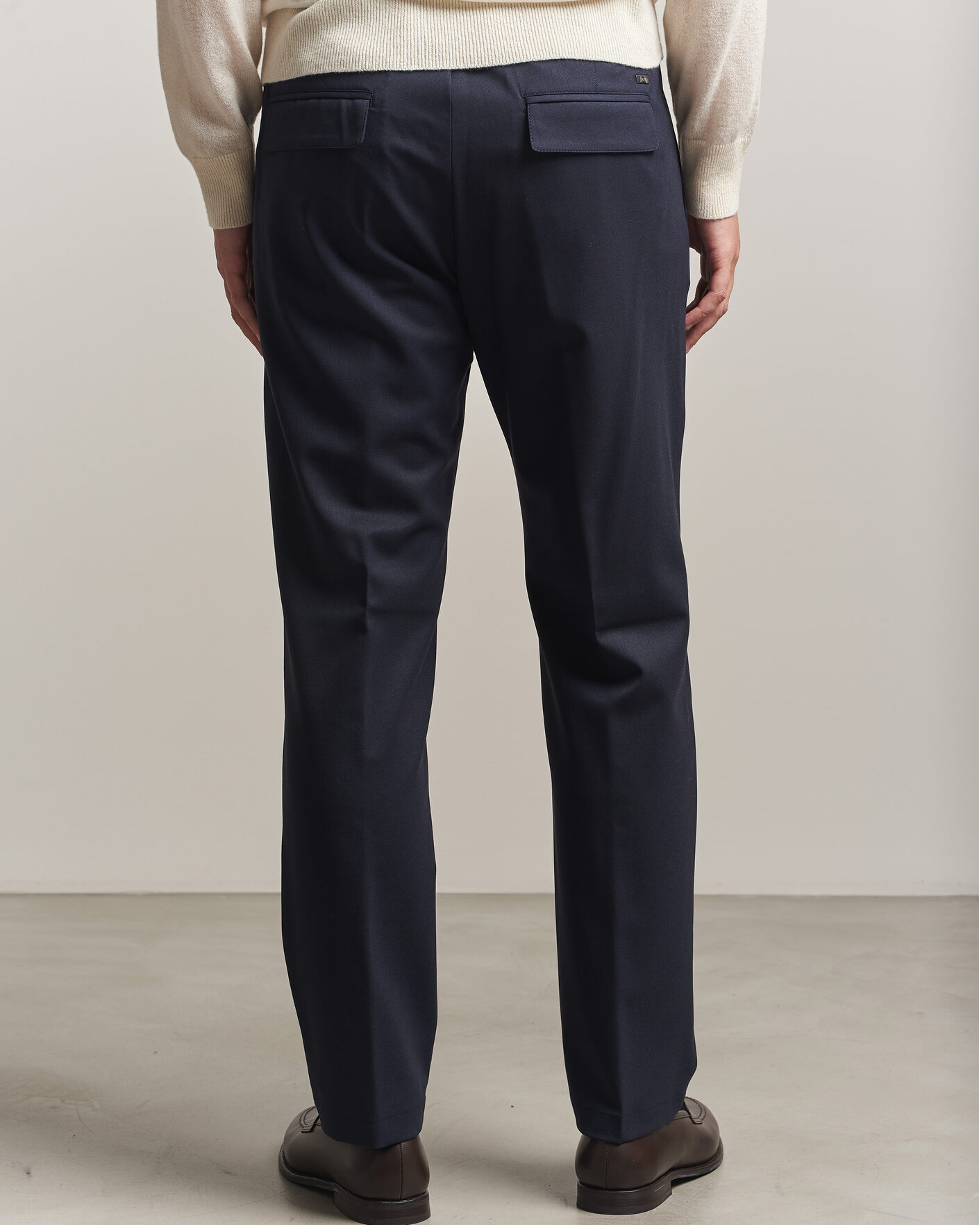 Hombres | Pantalones | Herno | Pleated Wool Trousers Navy