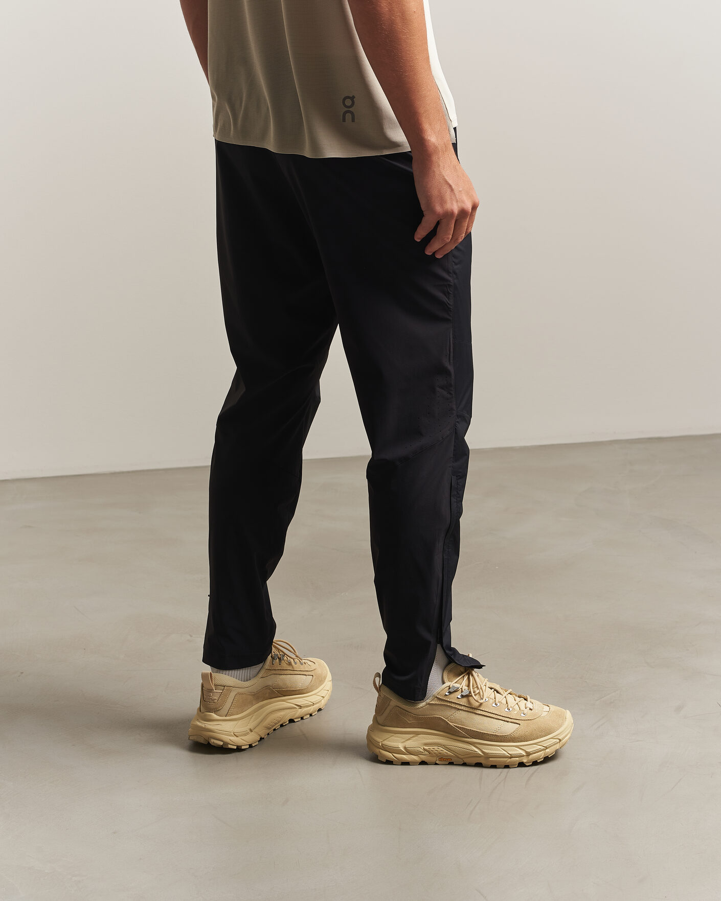 Hombres | Zapatillas de senderismo | Hoka | Tor Summit Barley Flour