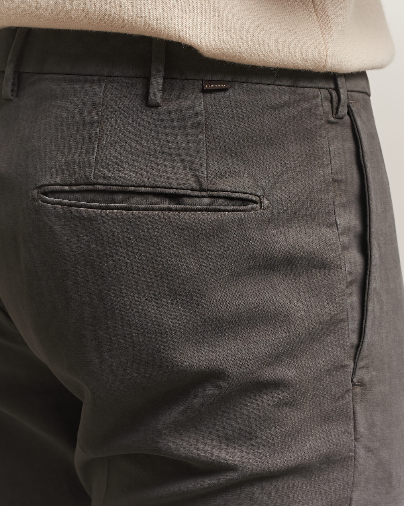Hombres | Pantalones | Incotex | Slim Fit Soft Cotton Stretch Chinos Dark Grey