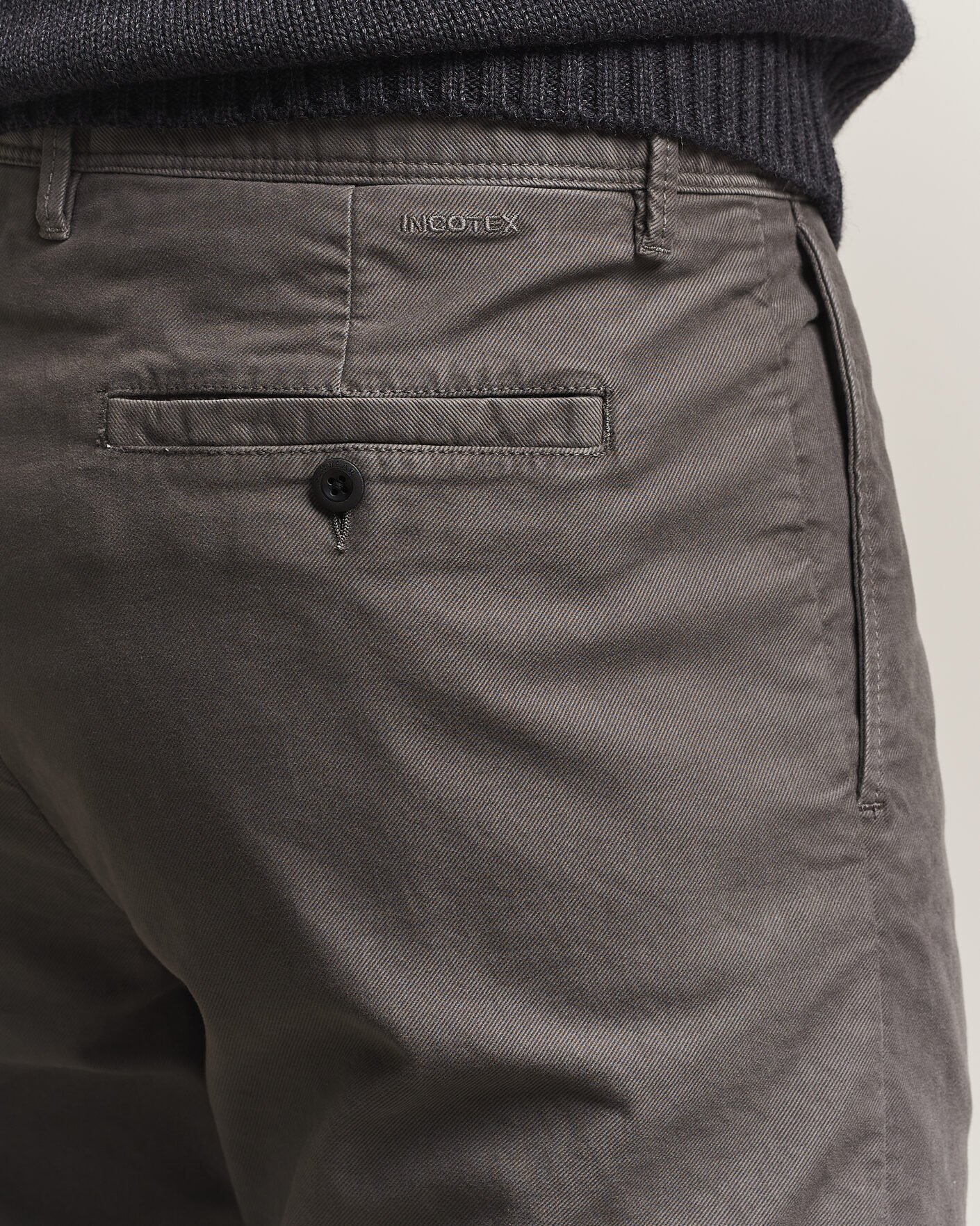 Hombres | Pantalones | Incotex | Regular Fit Garment Dyed Slacks Dark Grey