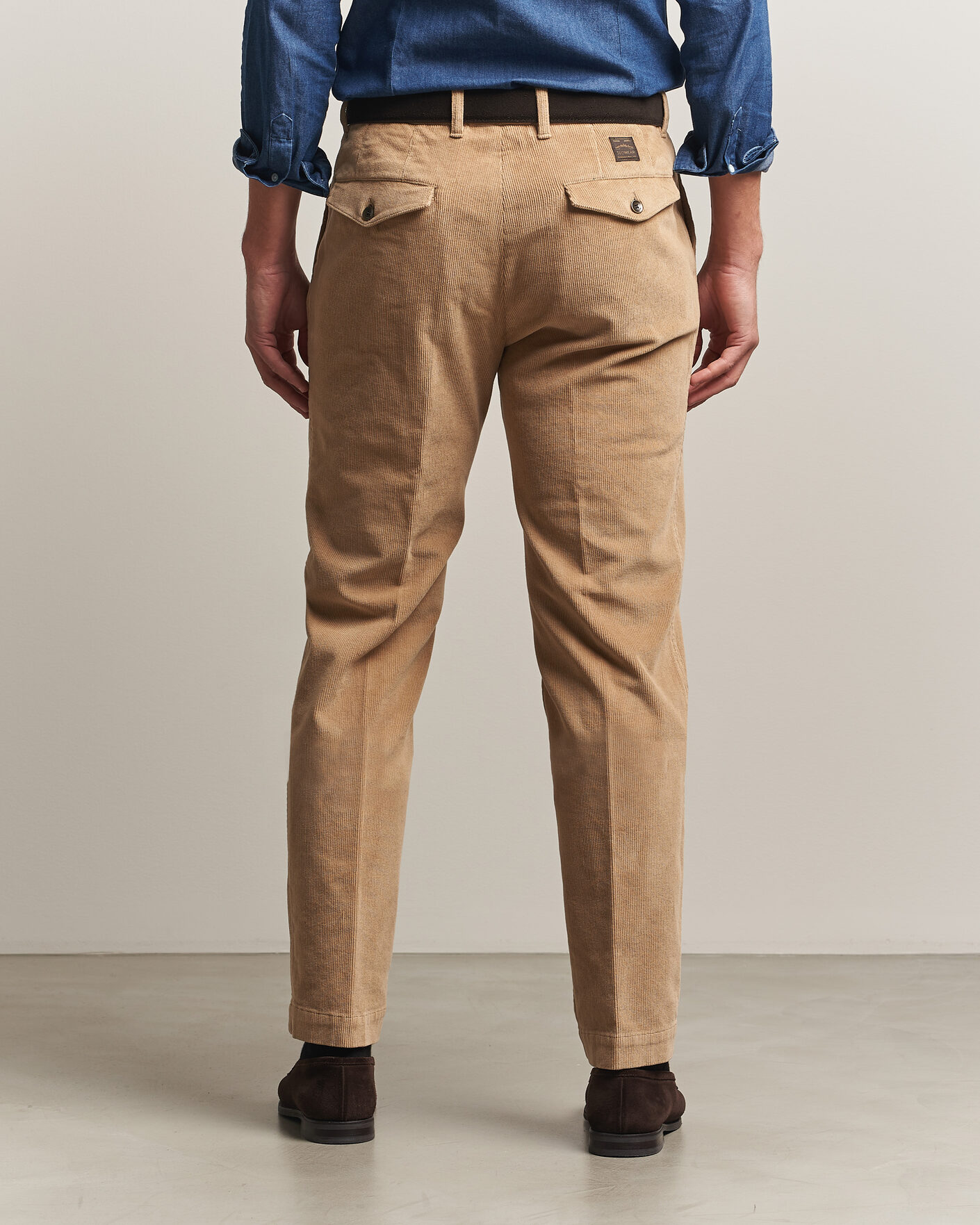 Hombres | Pantalones | Incotex | Regular Fit Washed Corduroy Slacks Khaki