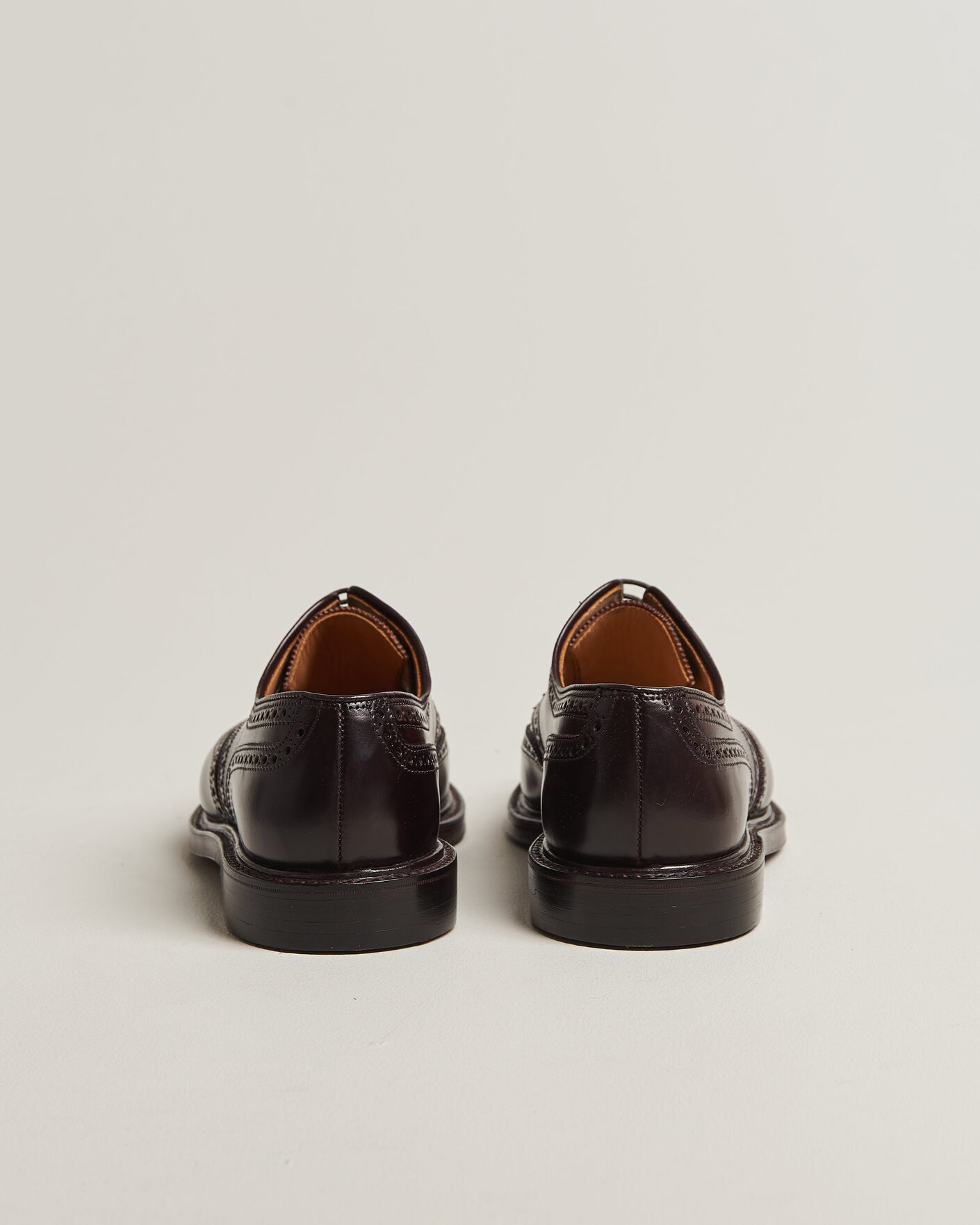 Hombres | Zapatos brogues | Crockett & Jones | Pembroke Burgundy Shell Cordovan