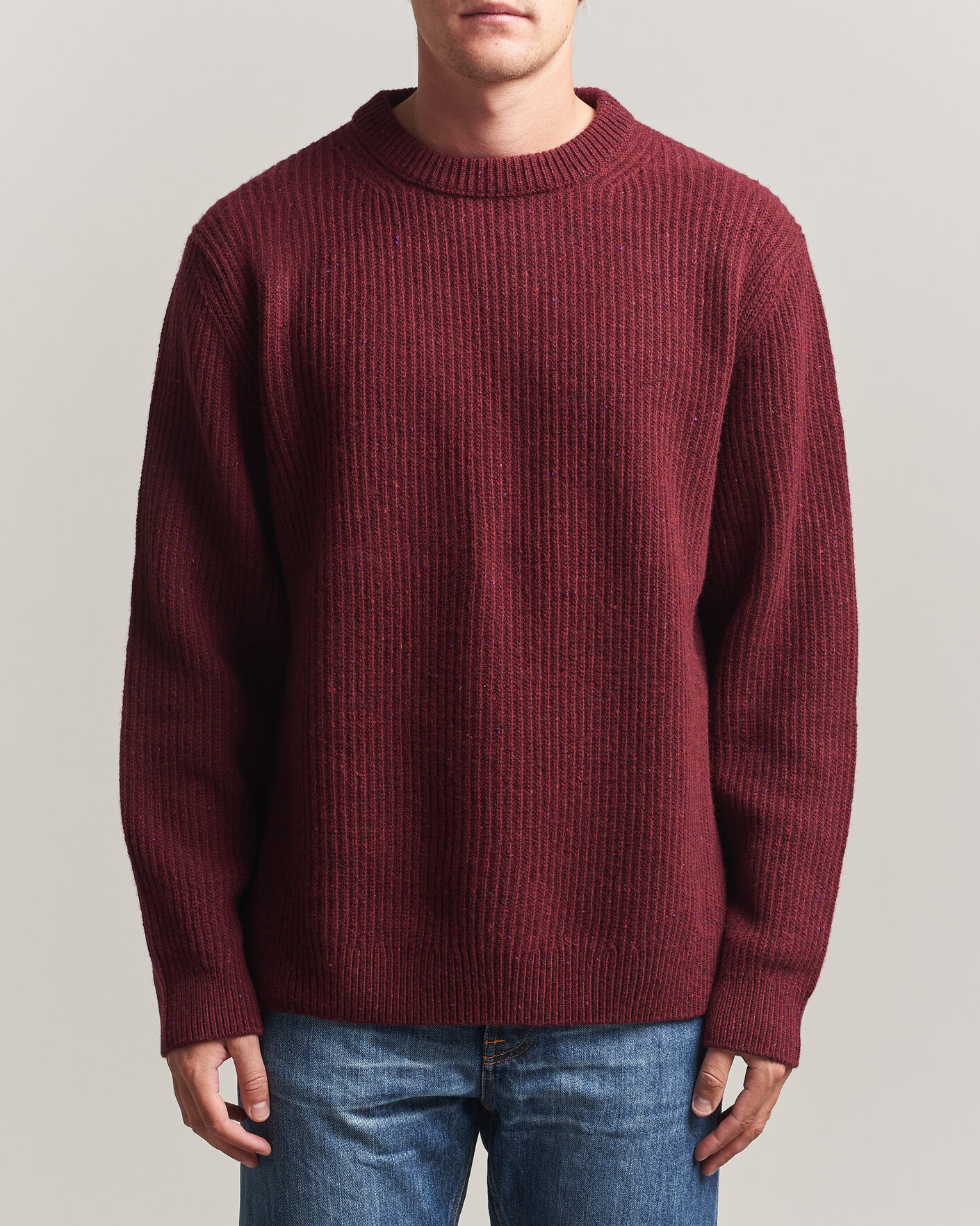 Hombres | Jerséis y prendas de punto | Nudie Jeans | August Wool Rib Knitted Sweater Burgundy