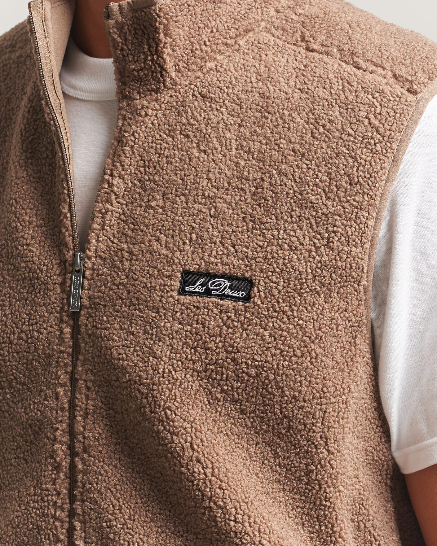 Hombres | Chalecos | LES DEUX | Patch Teddy Vest Caribou