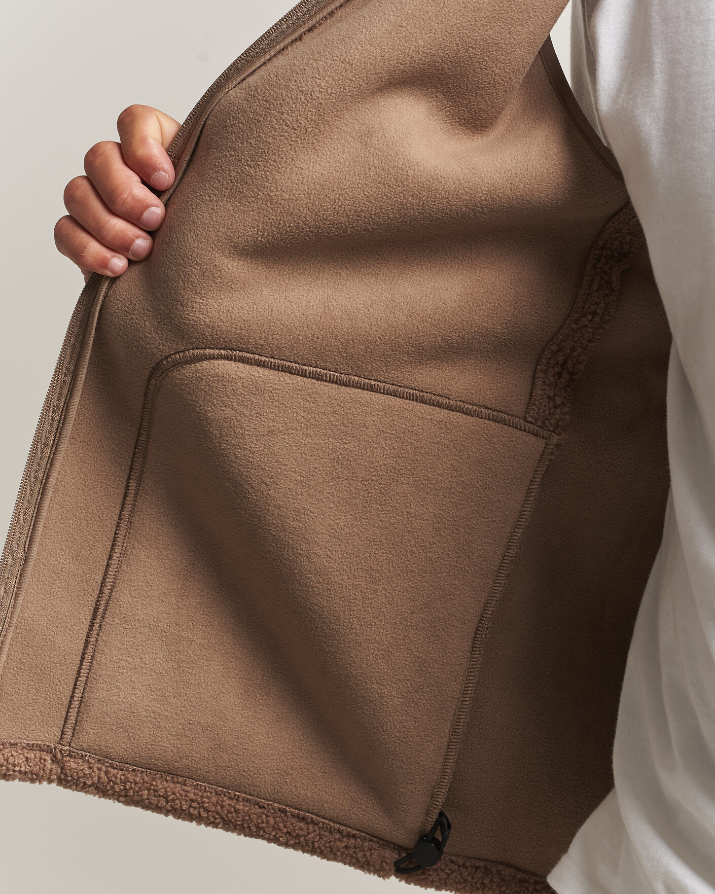 Hombres | Chalecos | LES DEUX | Patch Teddy Vest Caribou
