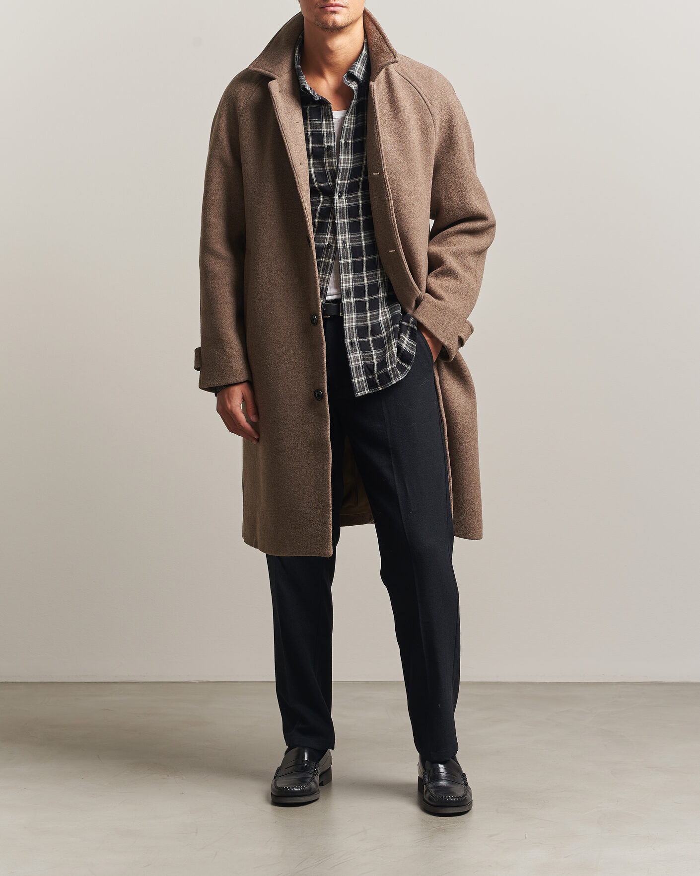 Hombres | Abrigos y chaquetas | LES DEUX | Solid Wool Coat Dark Sand Melange
