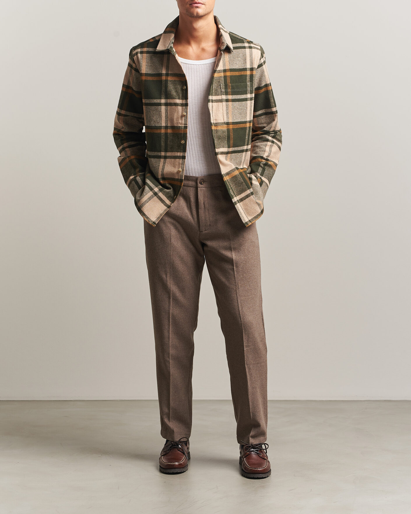 Hombres | Pantalones | LES DEUX | Wool Reg Suit Pants Caribou