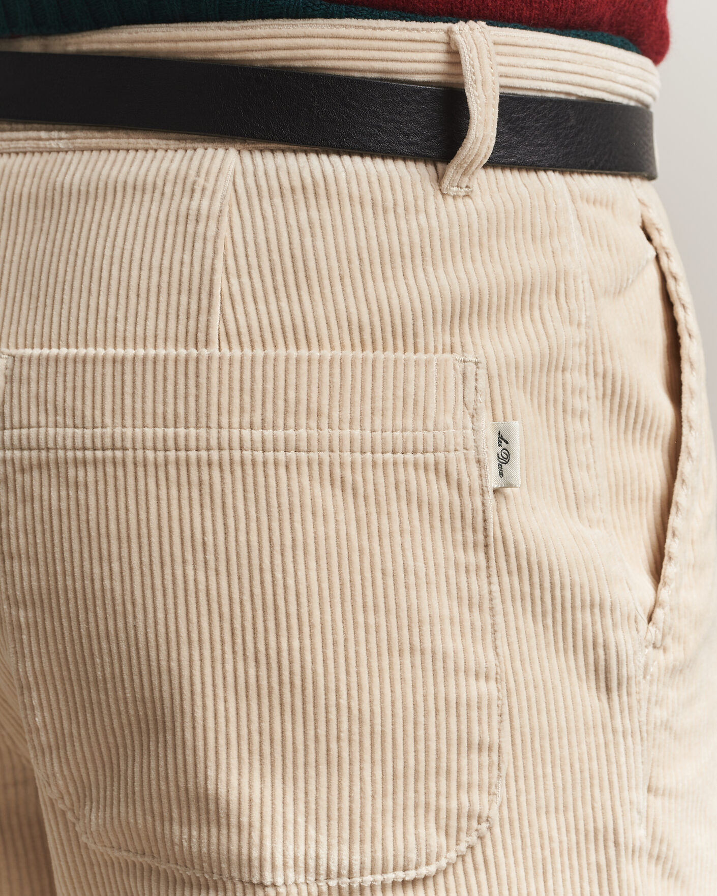 Hombres | Pantalones | LES DEUX | Corduroy Tapered Pants Ivory