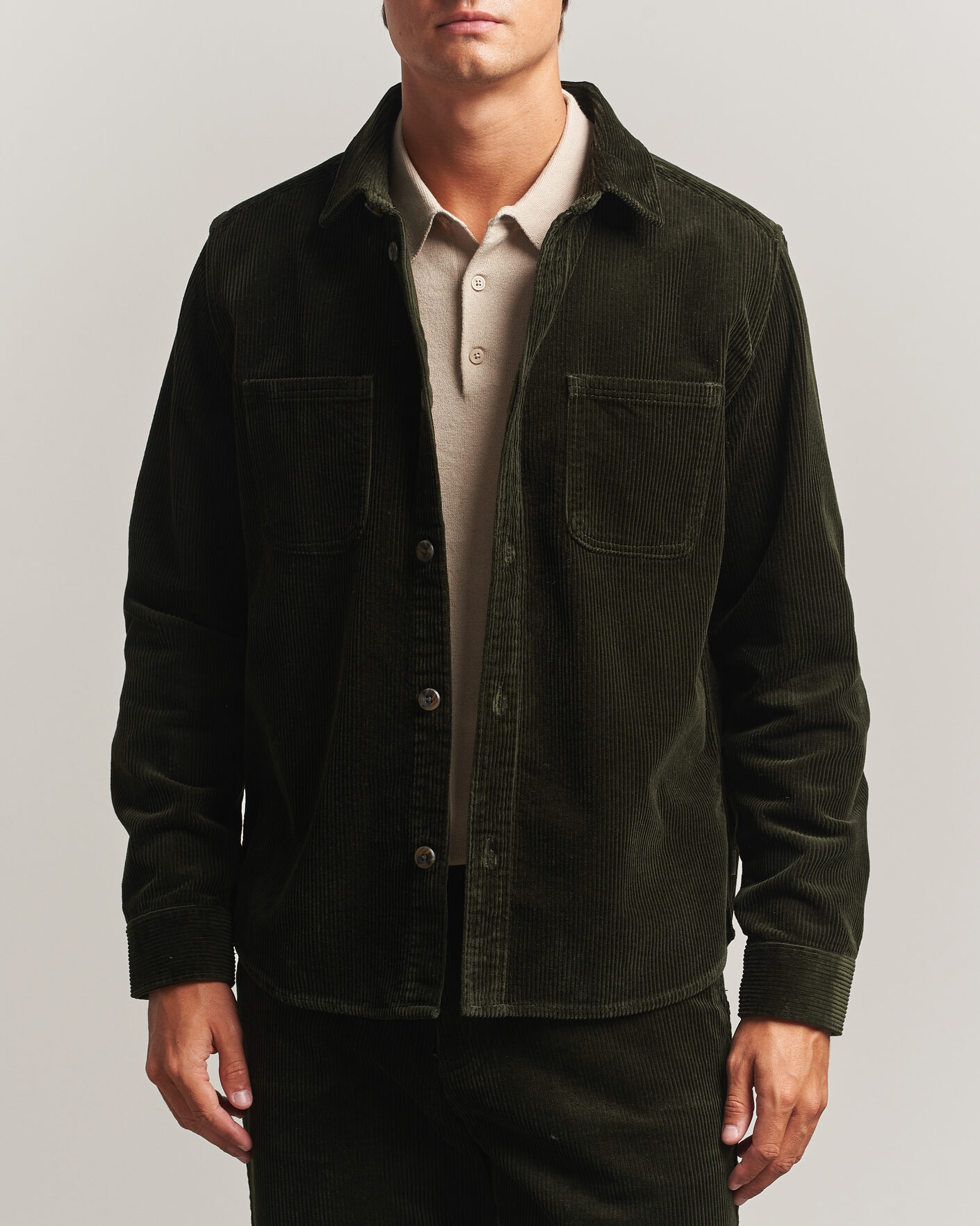 Hombres | Camisas | LES DEUX | Corduroy Overshirt Rosin Green