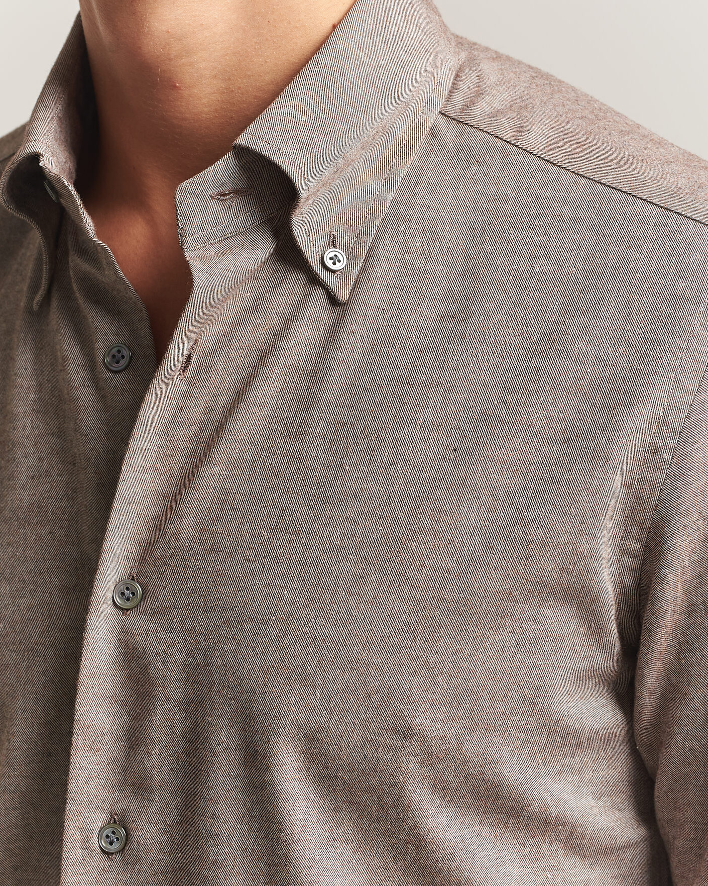 Hombres | Camisas | Mazzarelli | Soft Flannel Button Down Shirt Taupe