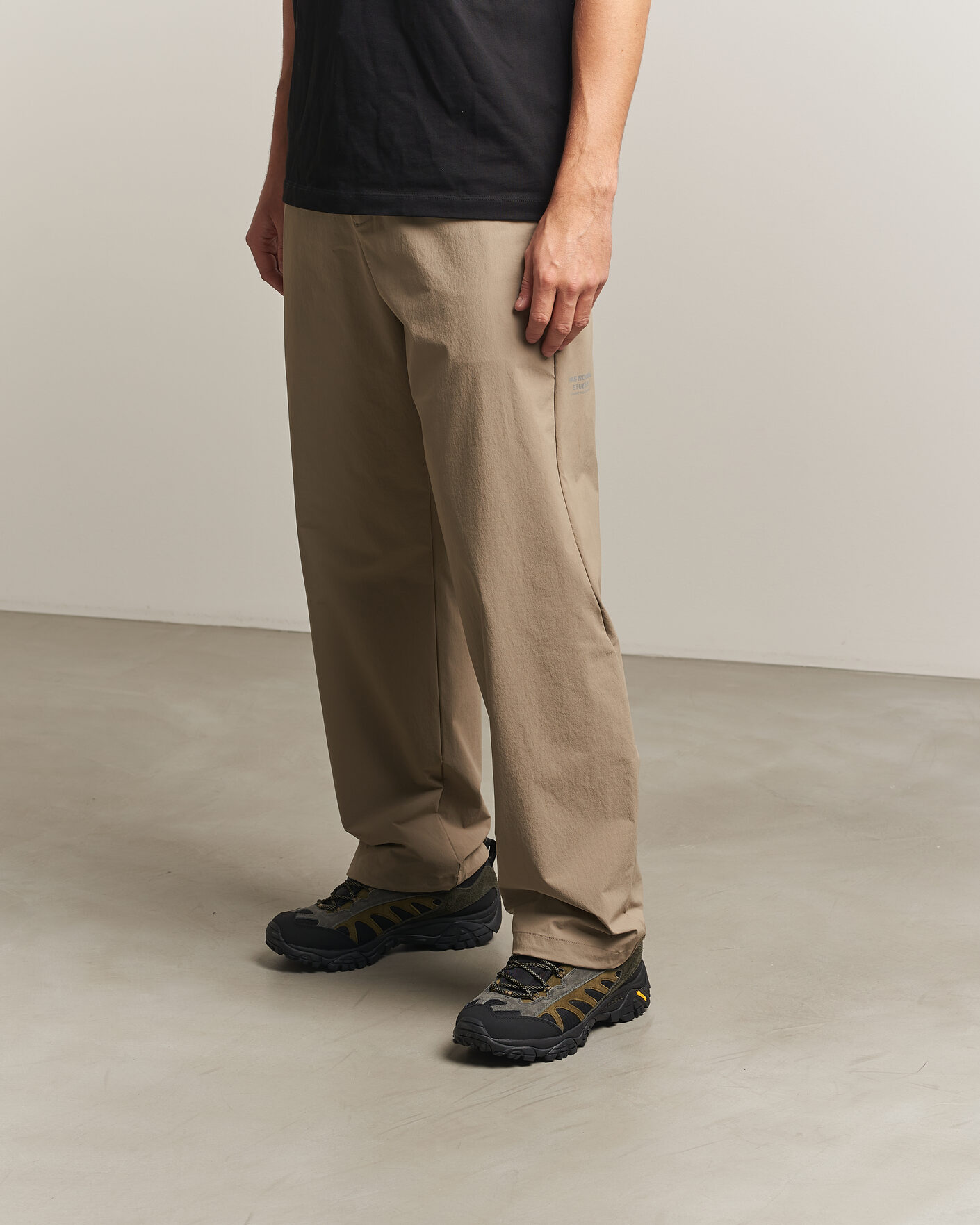 Hombres | Zapatillas de senderismo | Merrell | MOAB 2 Mesa Luxe Black/Beluga