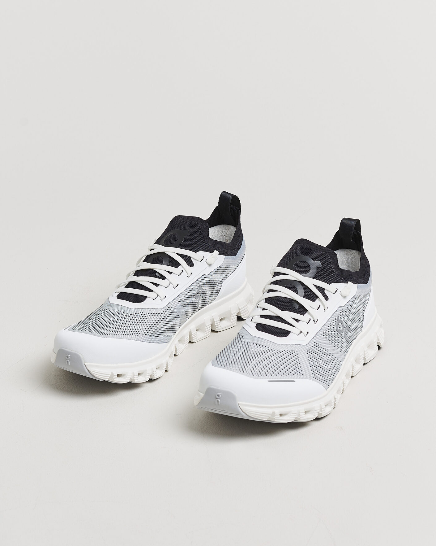 Hombres | Zapatillas | On | Cloud 6 Versa White/Black