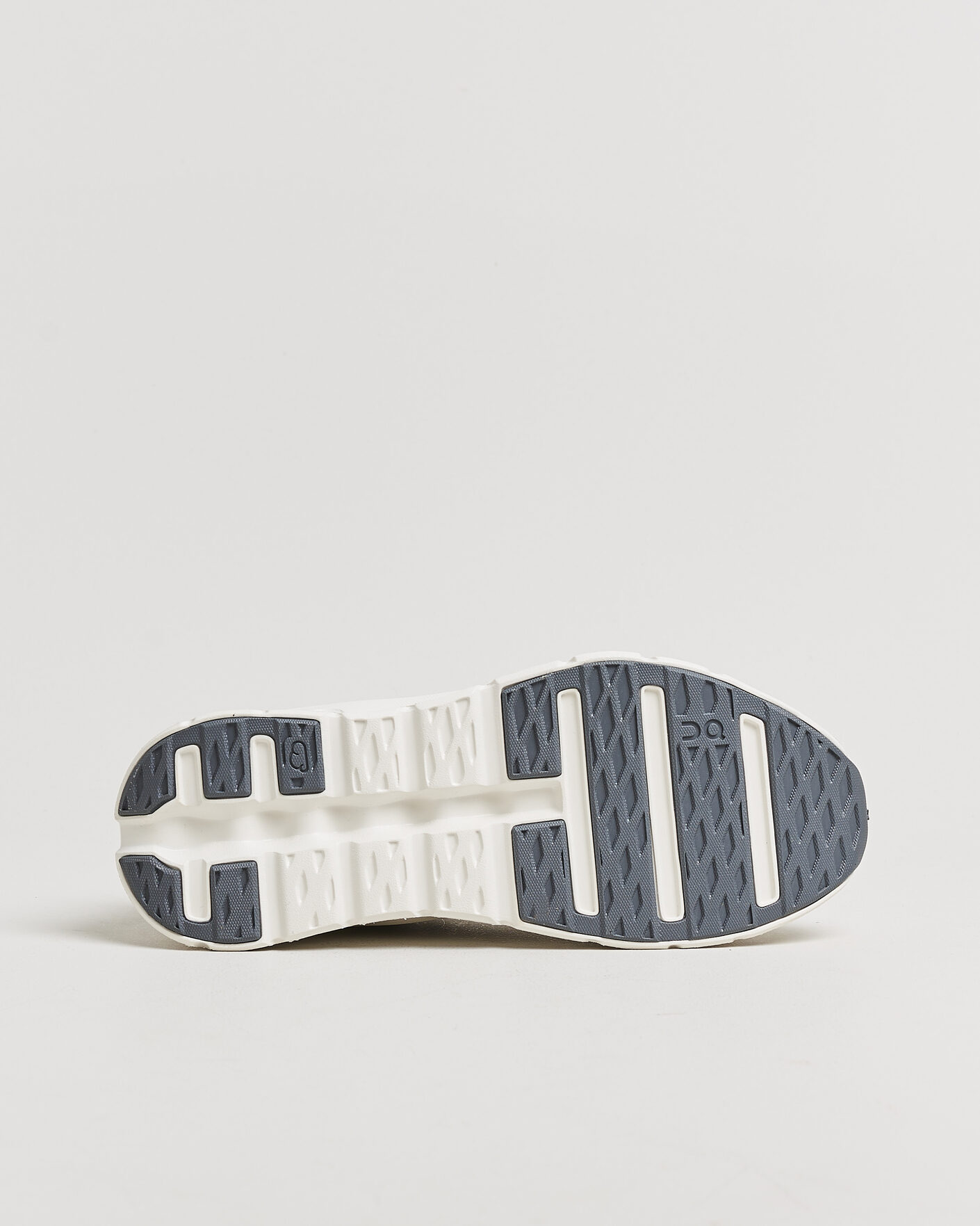 Hombres | Zapatillas | On | Cloudtilt Remix Alloy/Ivory