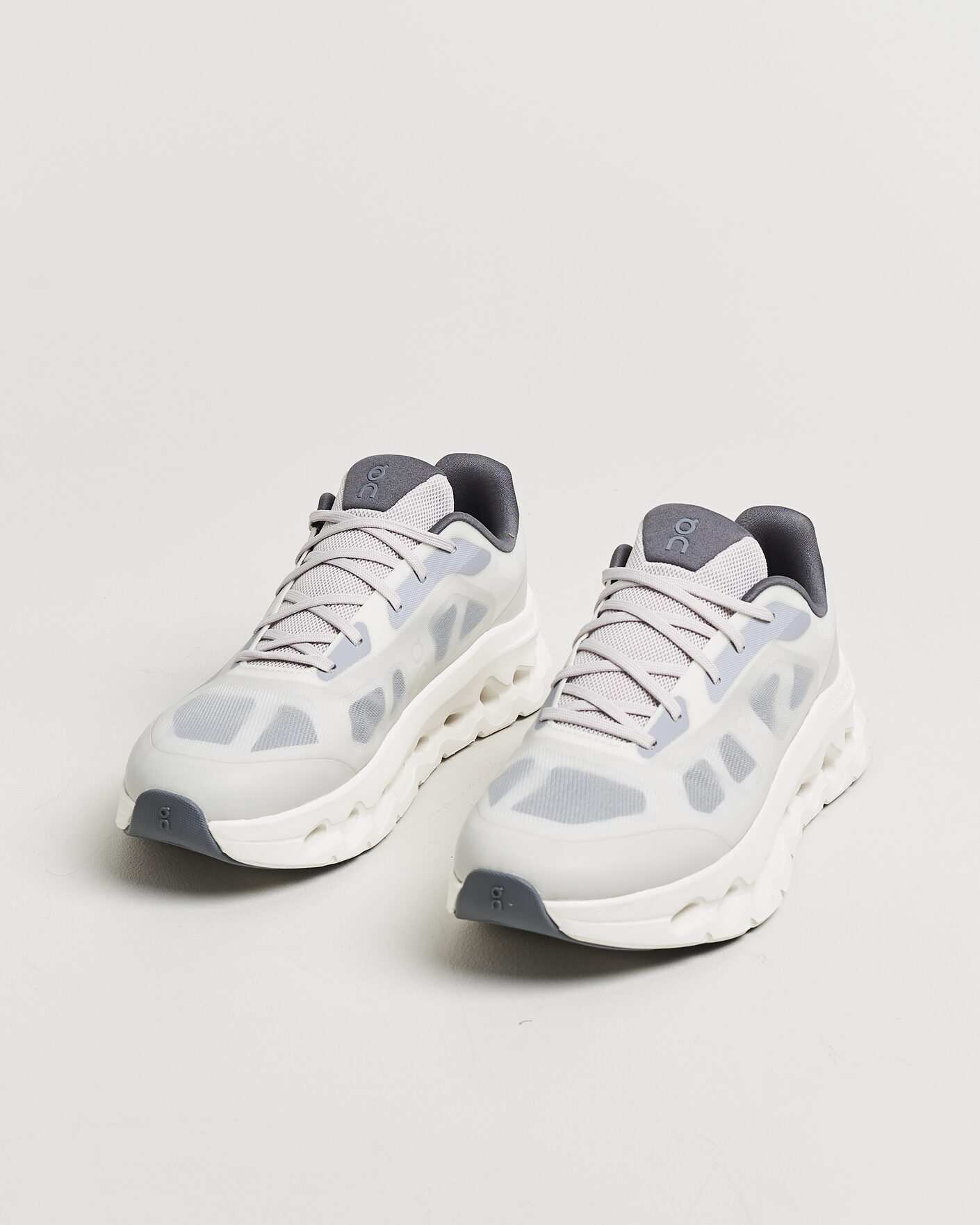 Hombres | Zapatillas | On | Cloudtilt Remix Alloy/Ivory