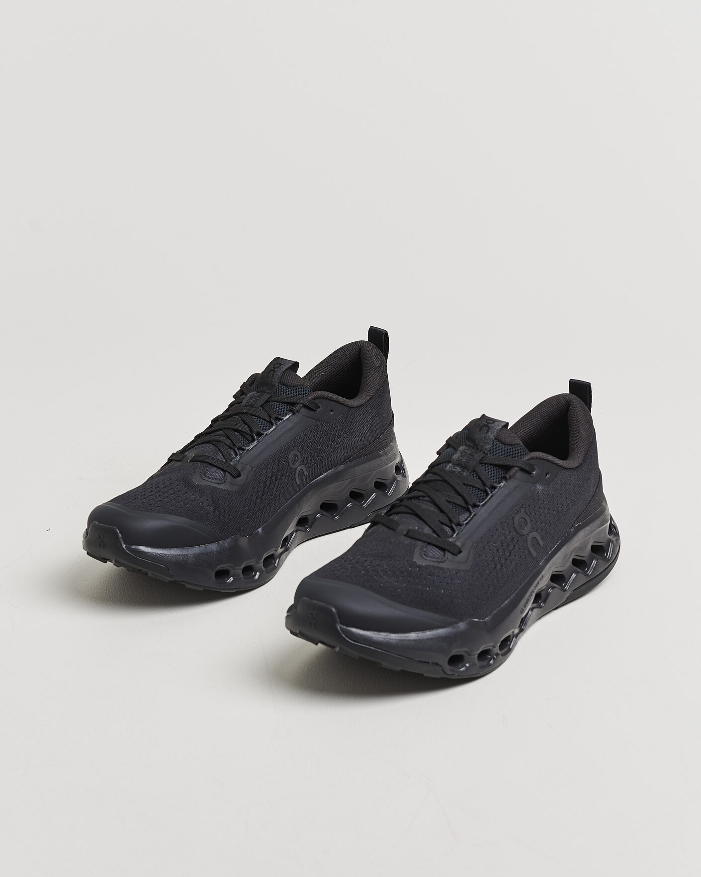 Hombres | Zapatillas de correr | On | Cloudsurfer Trail 2 Black/Eclipse