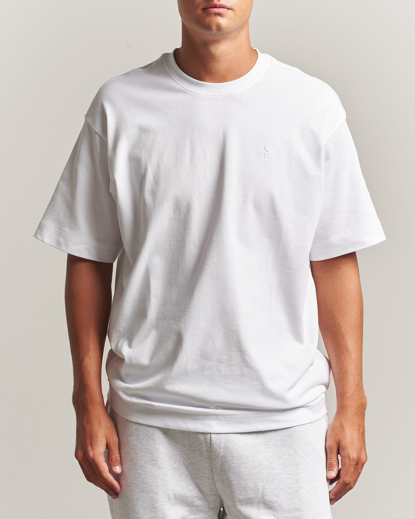 Hombres | Camisetas | On | Club Collective T-Shirt White