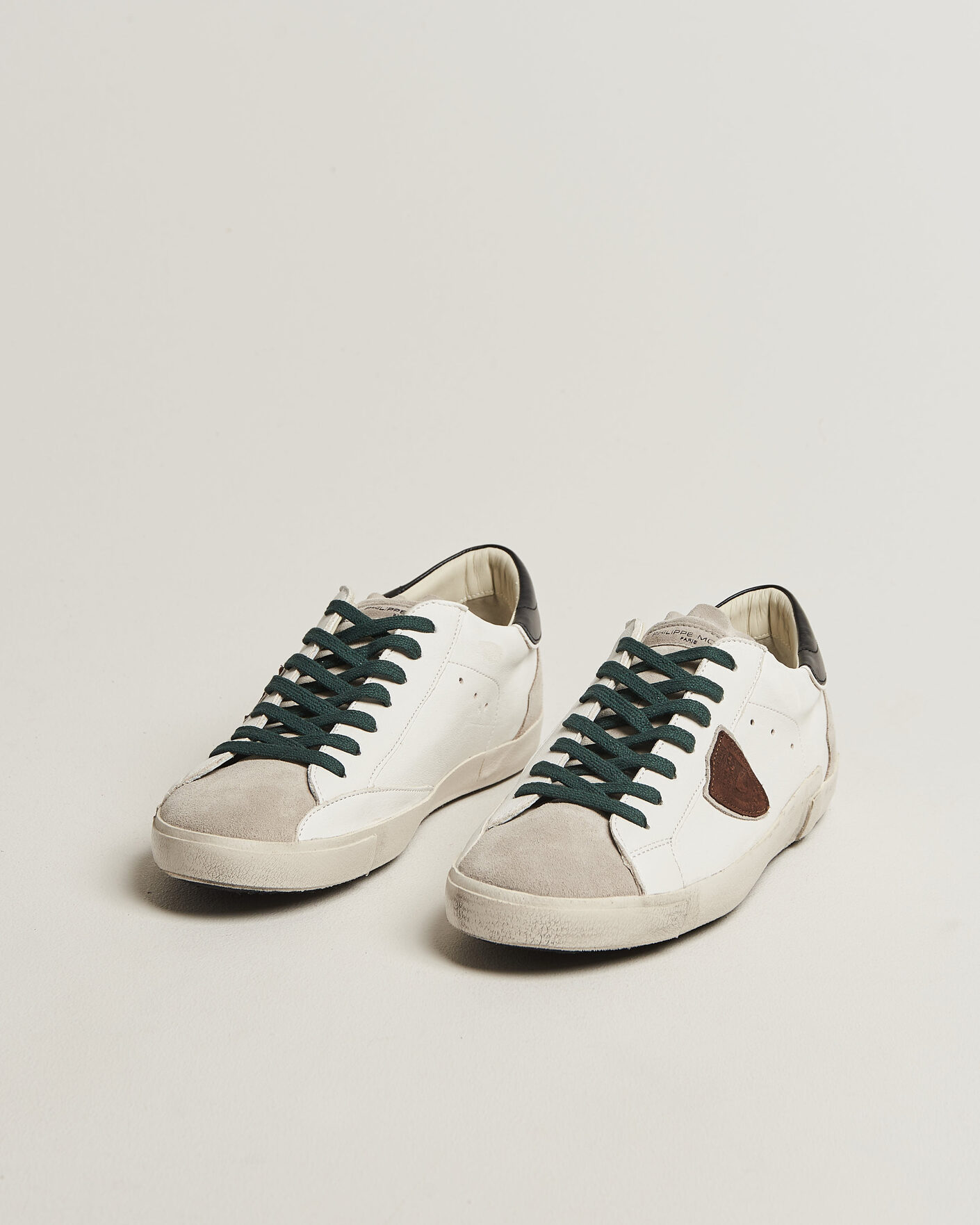 Hombres | Zapatillas | Philippe Model | PRSX Low Top Suede Sneaker White/Black