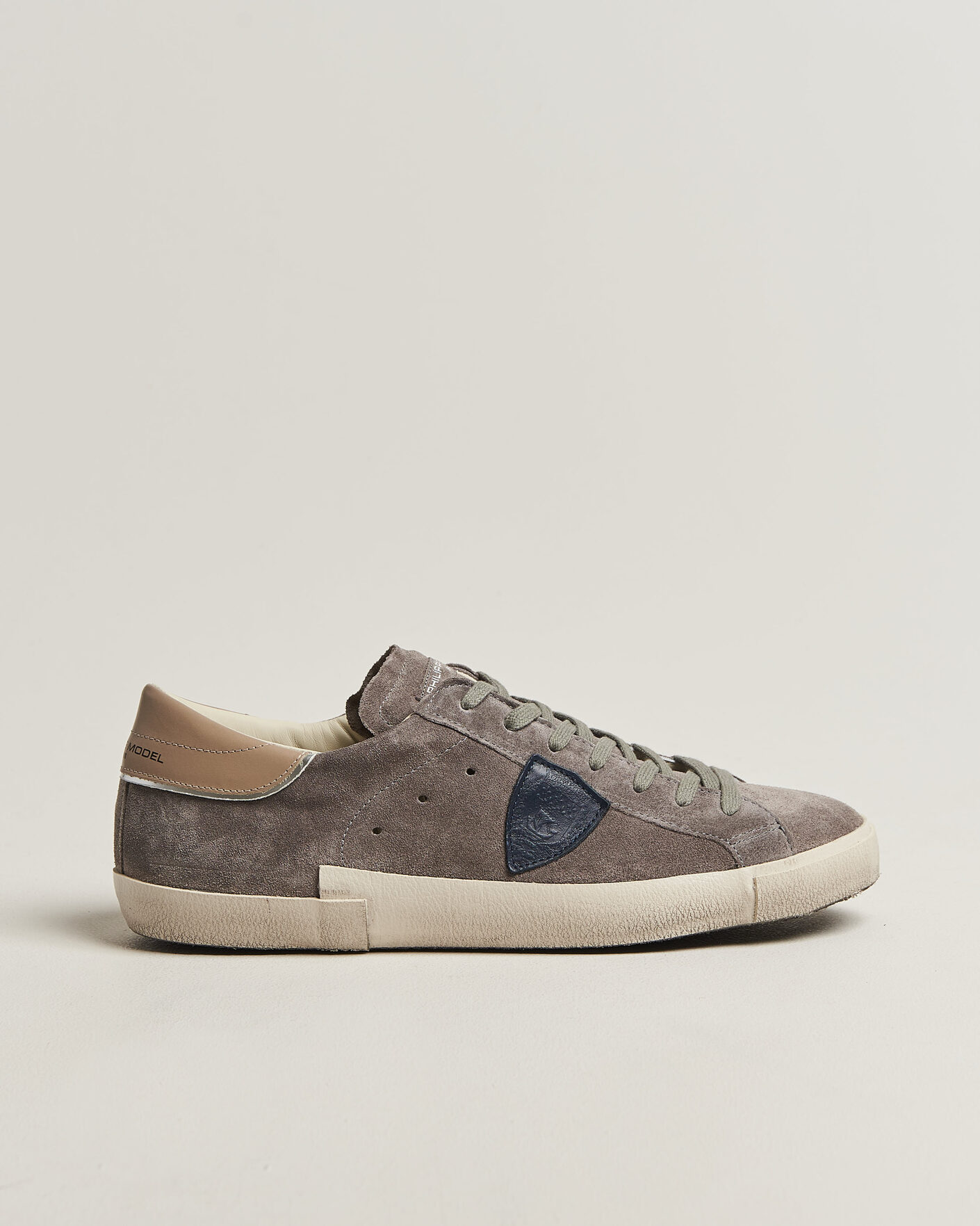 Hombres | Zapatillas | Philippe Model | PRSX Low Top Suede Sneaker Grey