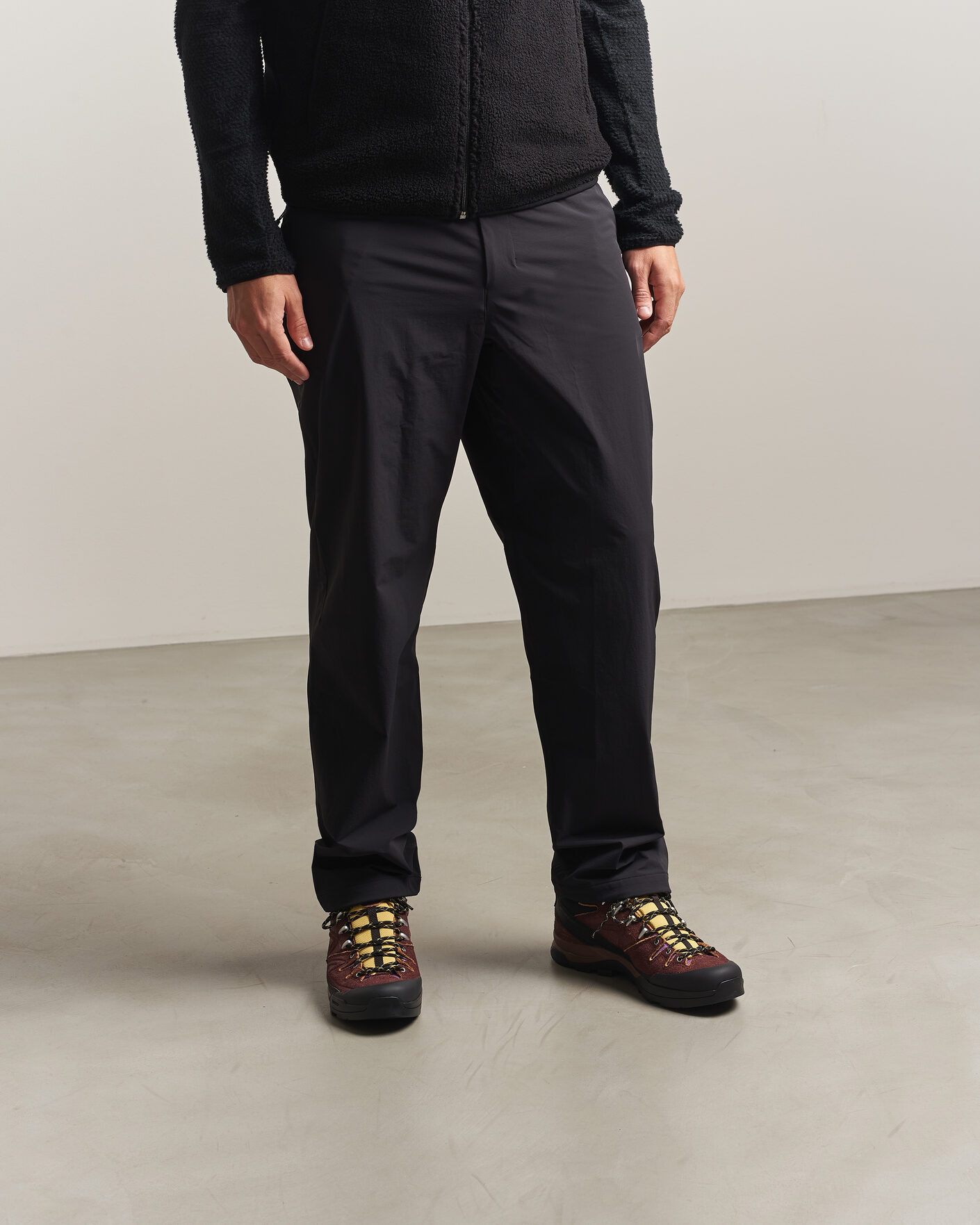 Hombres | Zapatillas de trail | Salomon | X-ALP Expedition Sneakers Black/Bitter Chocolate