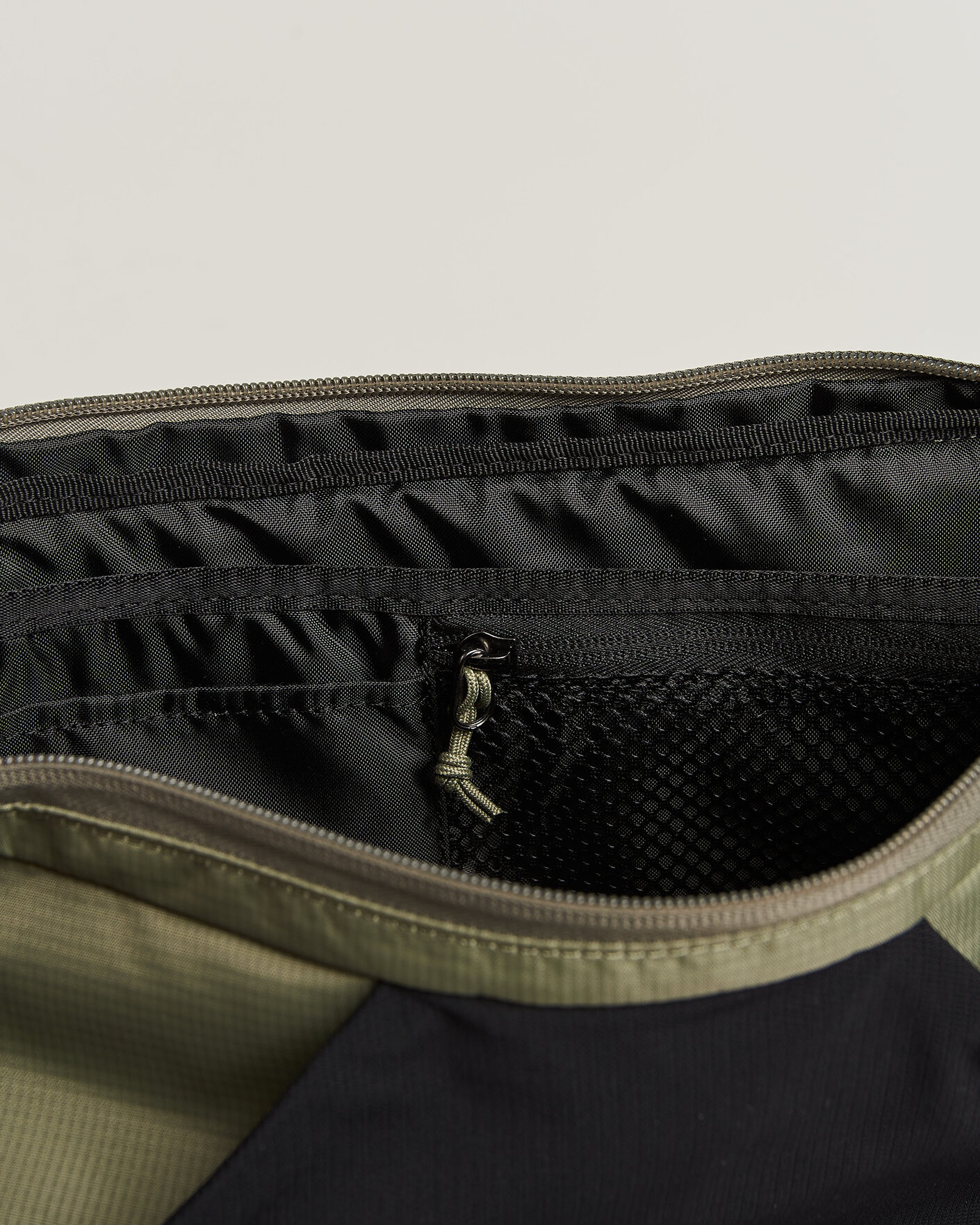 Hombres | Bolsos | Salomon | ACS Shoulder Bag Deep Lichen