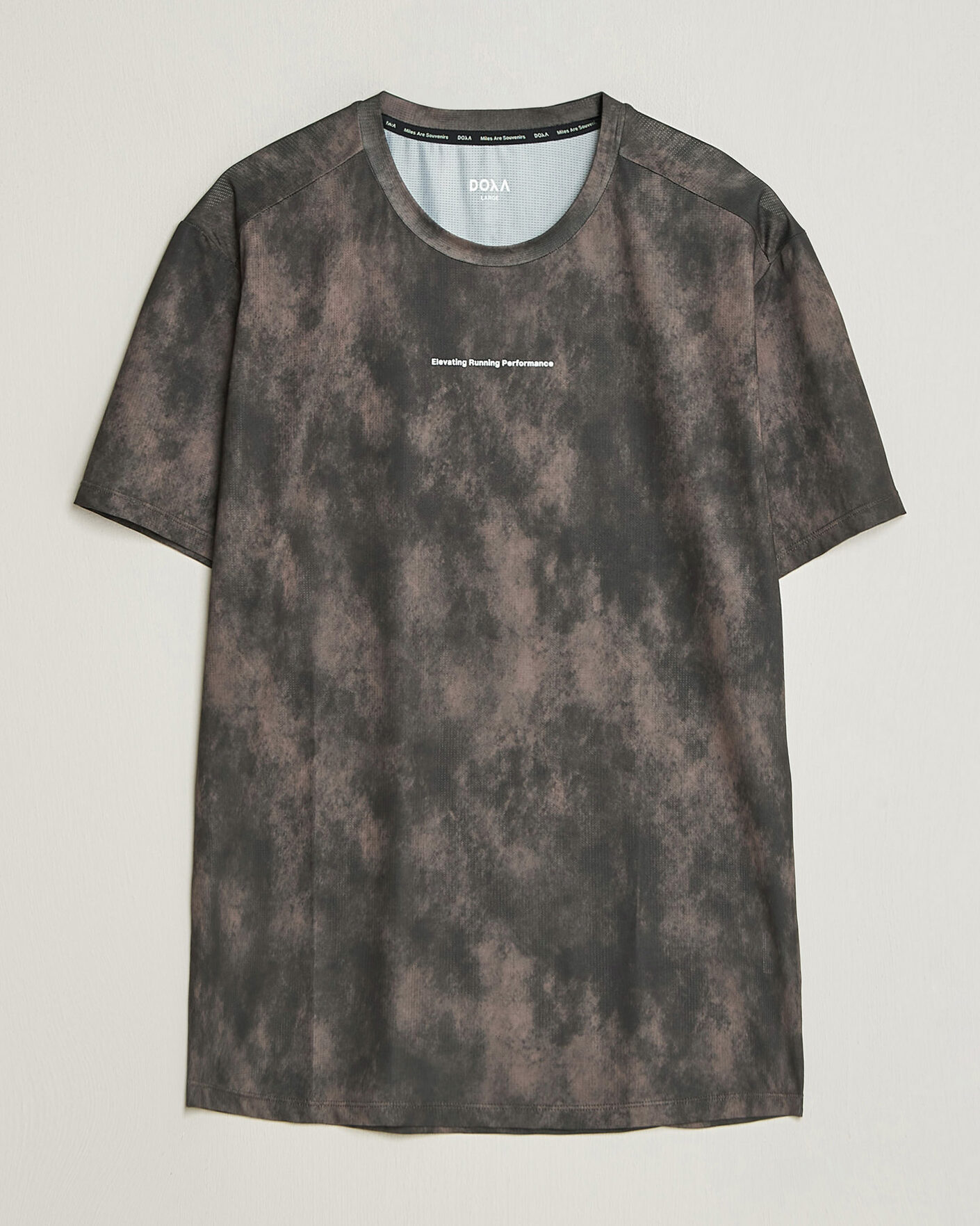 Hombres | Camisetas | DOXA | Rerun Short Sleeve T-Shirt Taupe