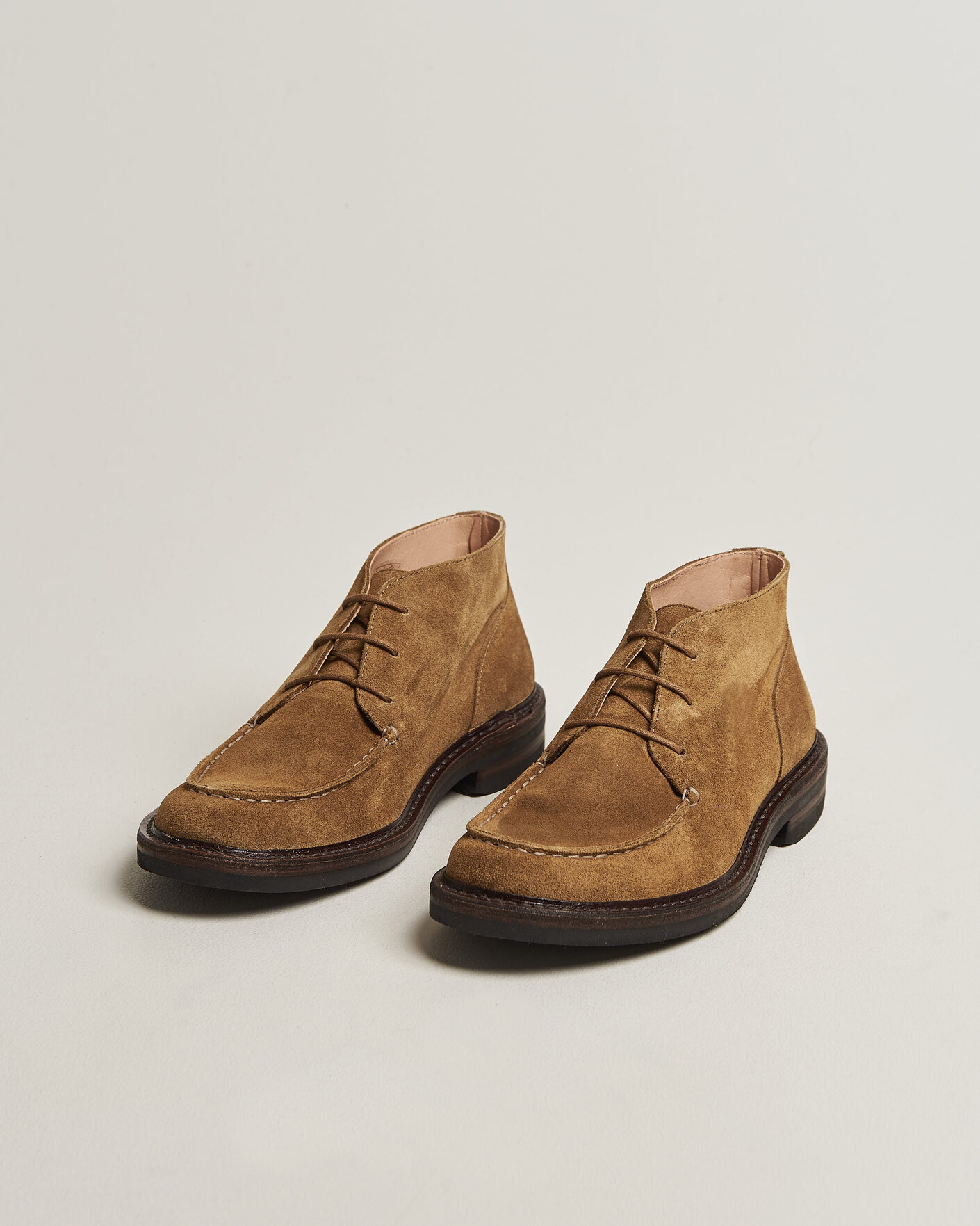 Hombres | Botas | Astorflex | Deukeflex Dainite Chukka Boot Whiskey Suede