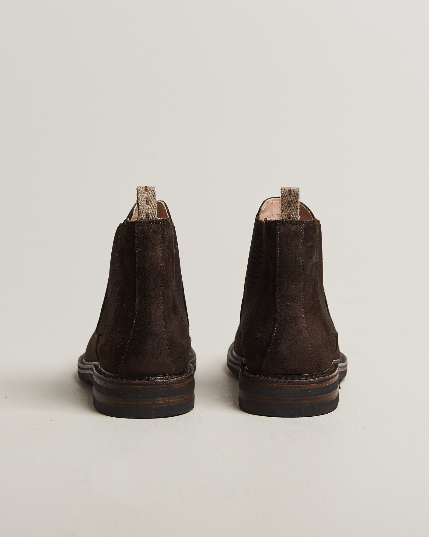 Hombres | Botas | Astorflex | Kudoflex Dainite Chelsea Boot Dark Brown Suede