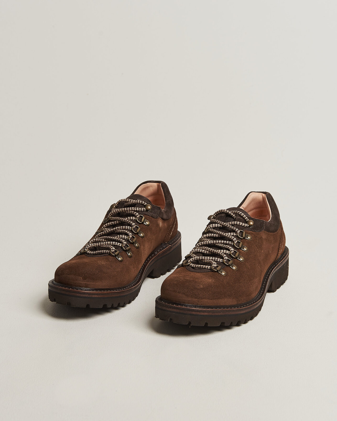 Hombres | Botas | Astorflex | Forflex Low Mountain Shoe Dark Khaki Suede