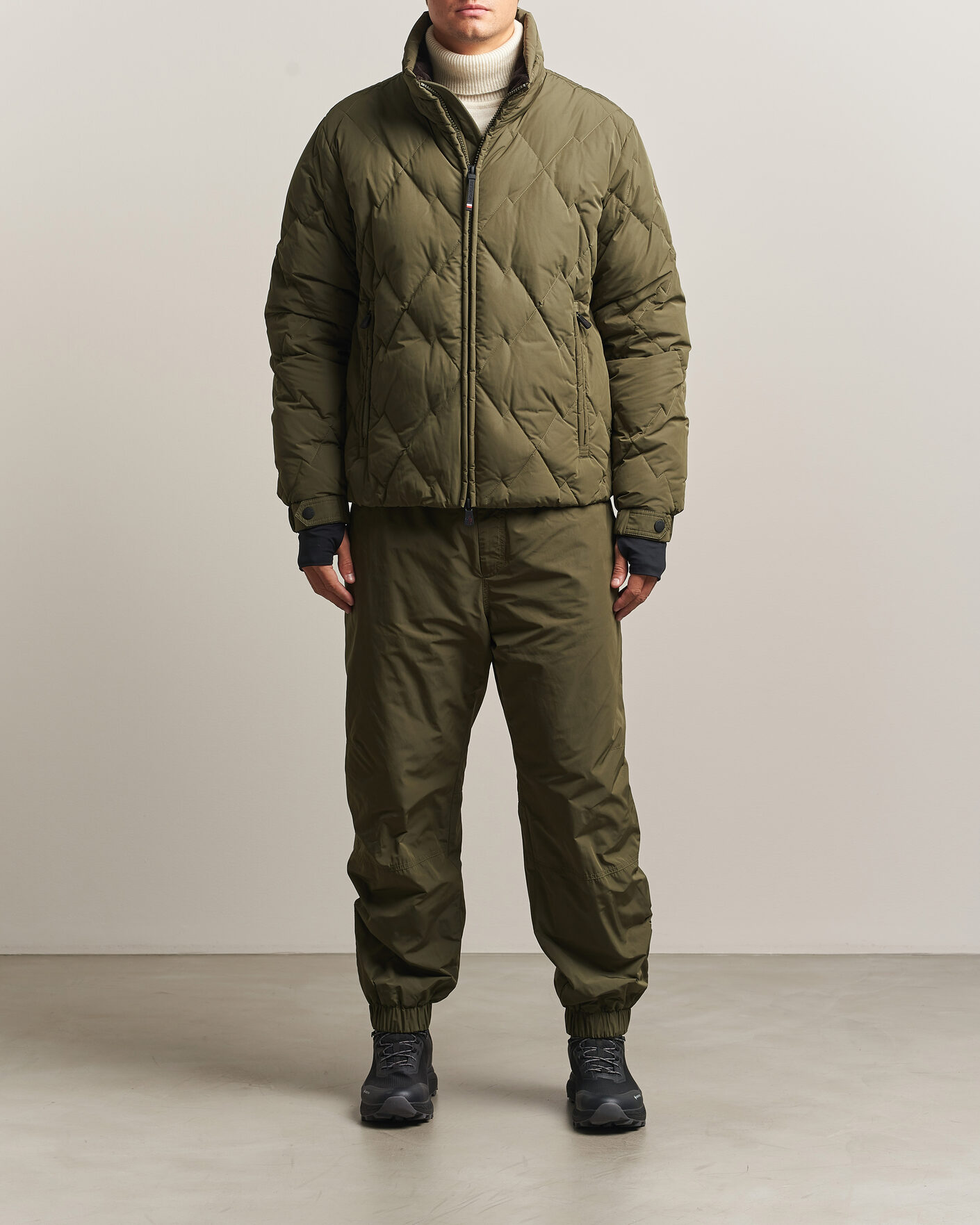 Hombres | Abrigos y chaquetas | Moncler Grenoble | Bramas Quilted Jacket Olive