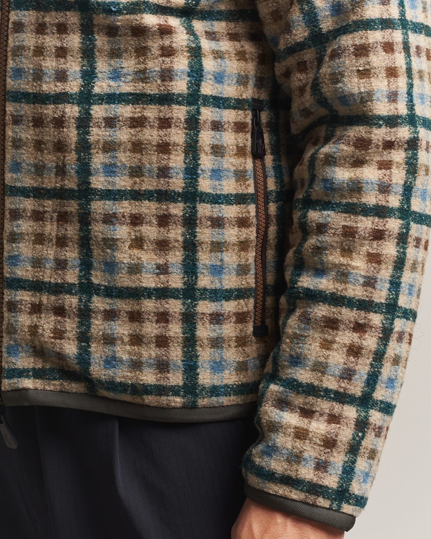 Hombres | Jerséis y prendas de punto | Moncler Grenoble | Sherpa Zip Cardigan Beige/Green