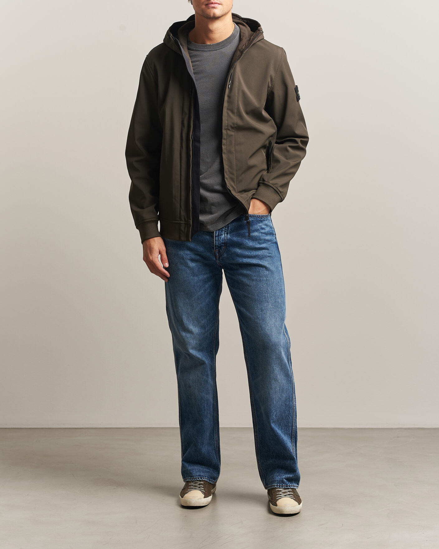 Hombres | Abrigos y chaquetas | Stone Island | Short Hooded Soft Shell Jacket Coal Grey
