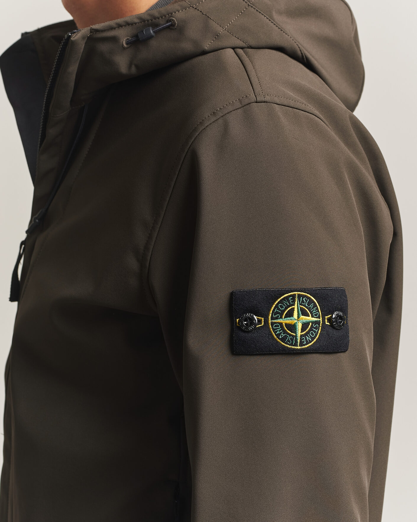 Hombres | Abrigos y chaquetas | Stone Island | Short Hooded Soft Shell Jacket Coal Grey