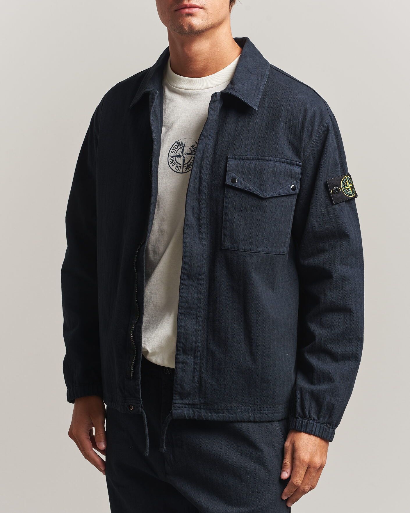 Hombres | Camisas | Stone Island | Garment Dyed Cotton Herringbone Overshirt Navy Blue