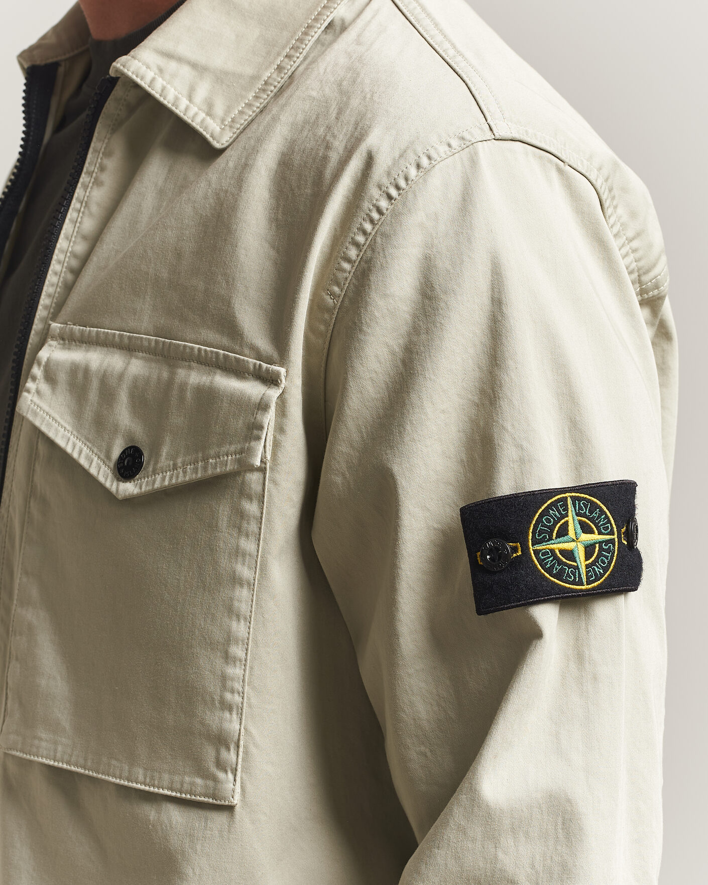 Hombres | Camisas | Stone Island | Organic Cotton Satin Stretch Zip Overshirt Sand