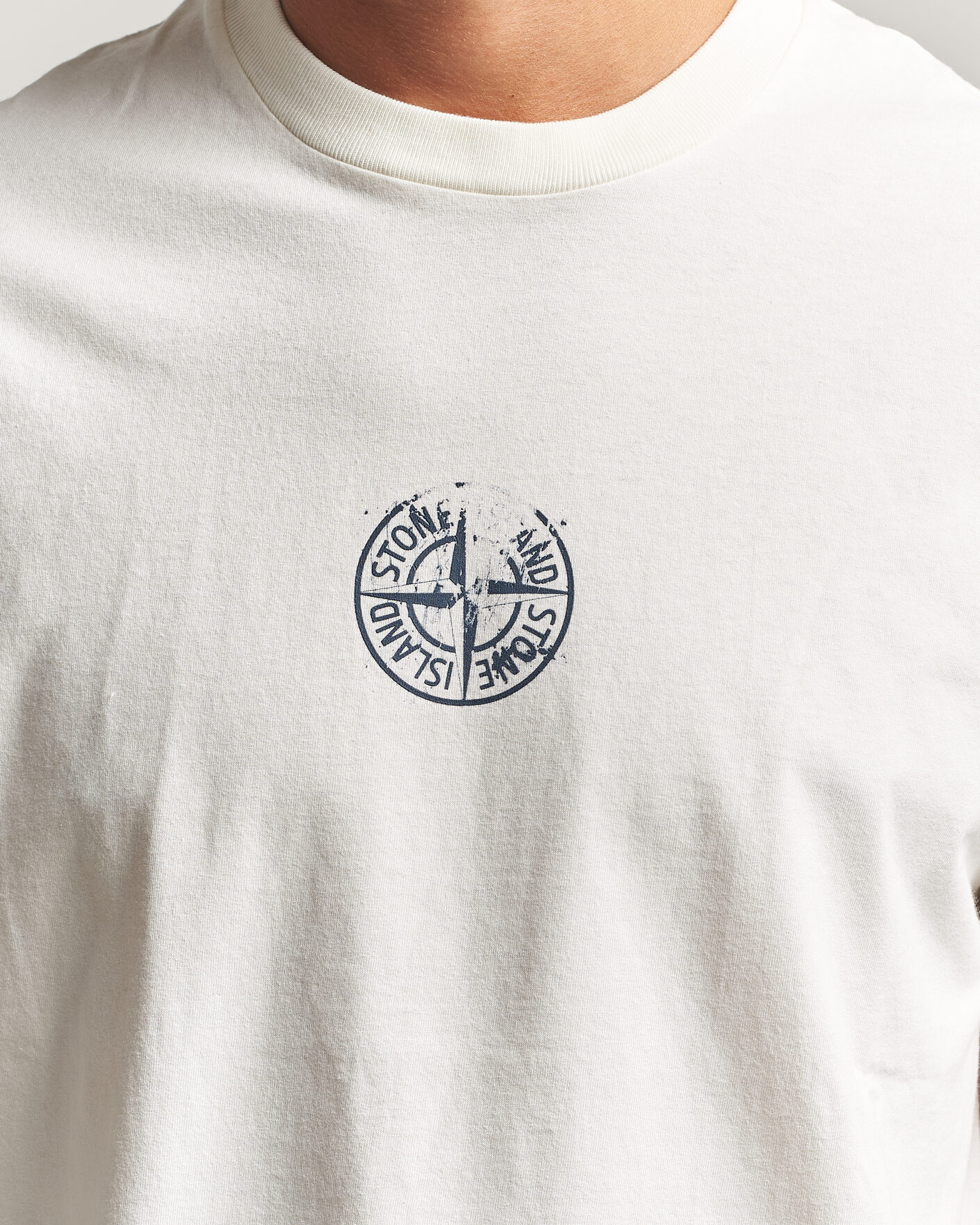 Hombres | Camisetas | Stone Island | Vertical Placement Print Cotton T-Shirt Ivory