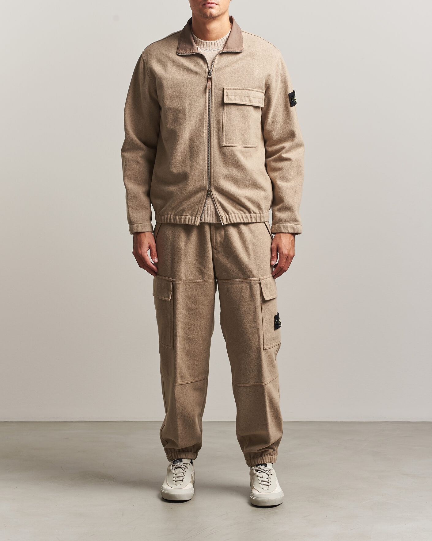 Hombres | Pantalones | Stone Island | Wool/Nylon Flannel Cargo Trousers Biscuit