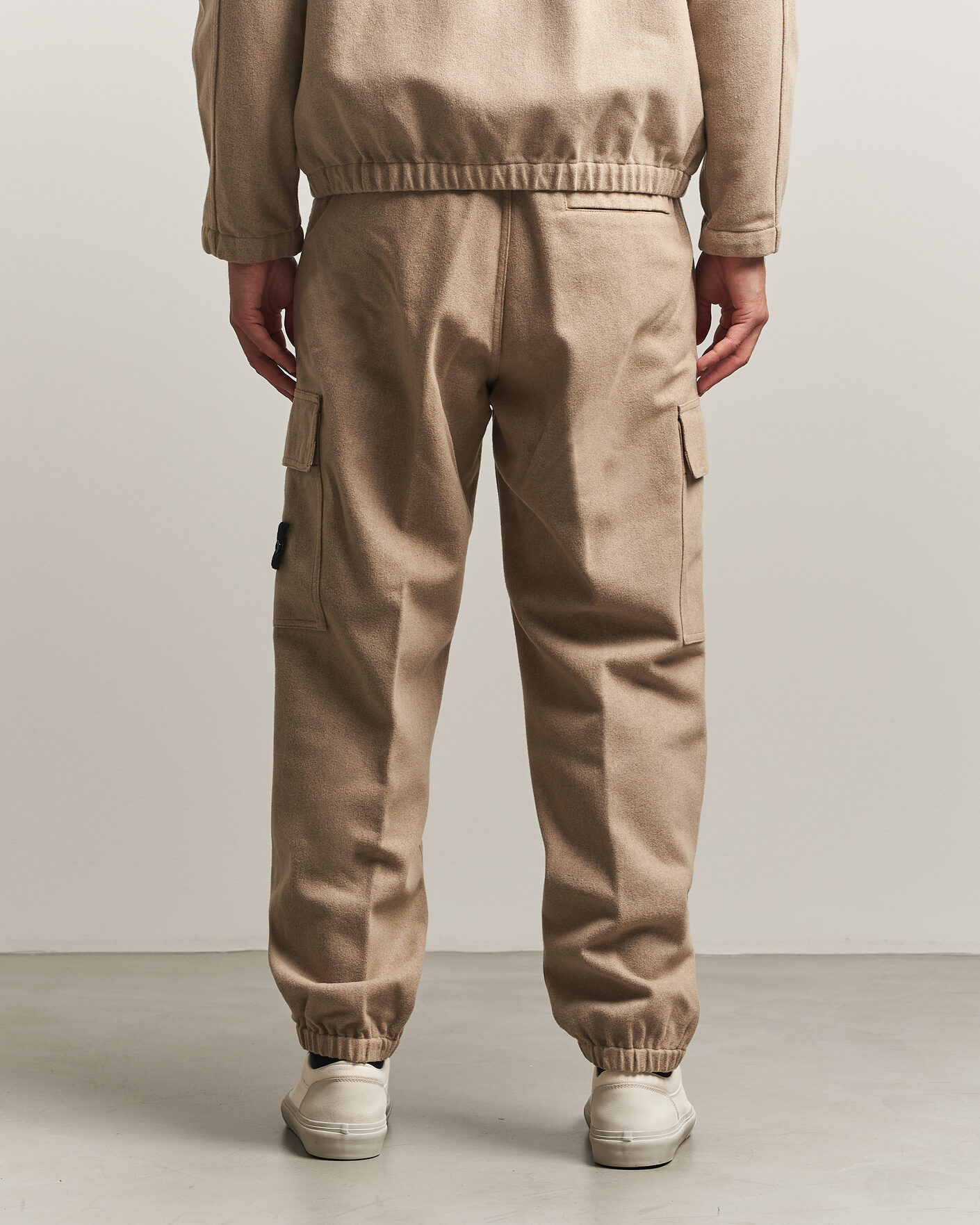 Hombres | Pantalones | Stone Island | Wool/Nylon Flannel Cargo Trousers Biscuit