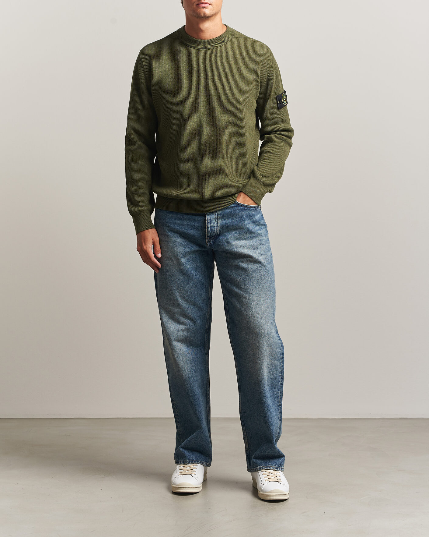 Hombres | Jerséis y prendas de punto | Stone Island | Ribbed Soft Organic Cotton Crew Neck Military Green