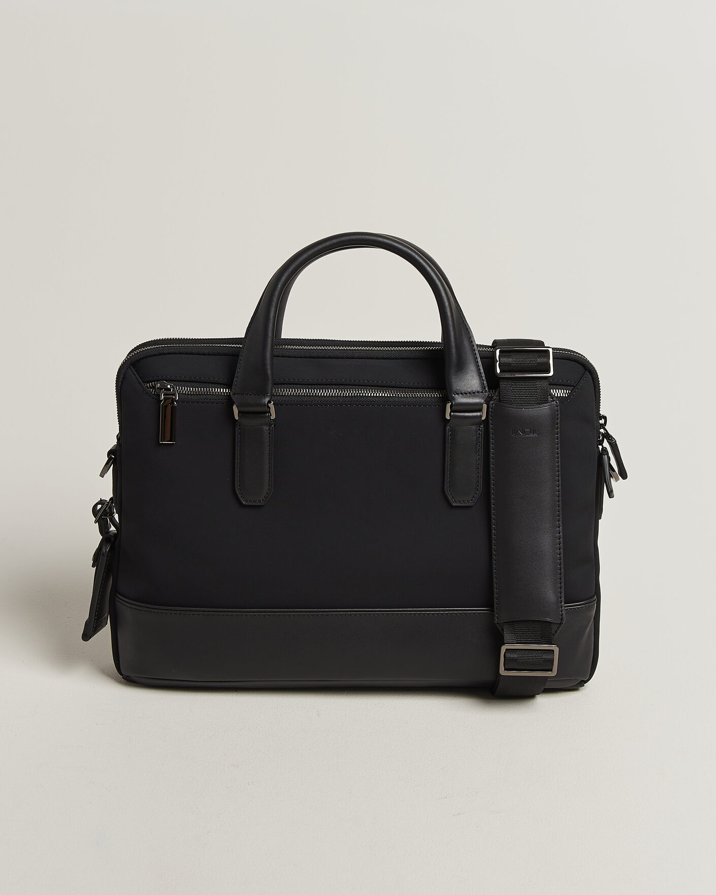 Hombres | Bolsos | TUMI | Harrison Sycamore Slim Nylon Brief Midnight Black