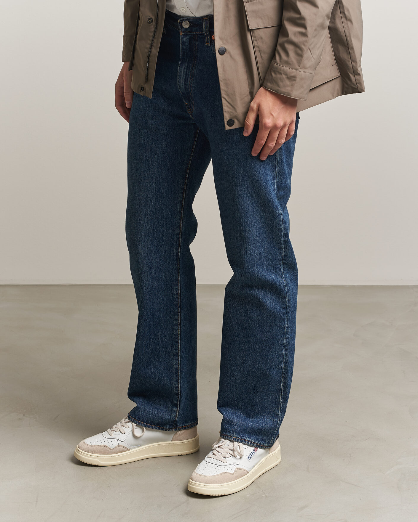 Hombres | Zapatillas | Autry | Medalist Low Leather/Suede Sneaker White/Lion