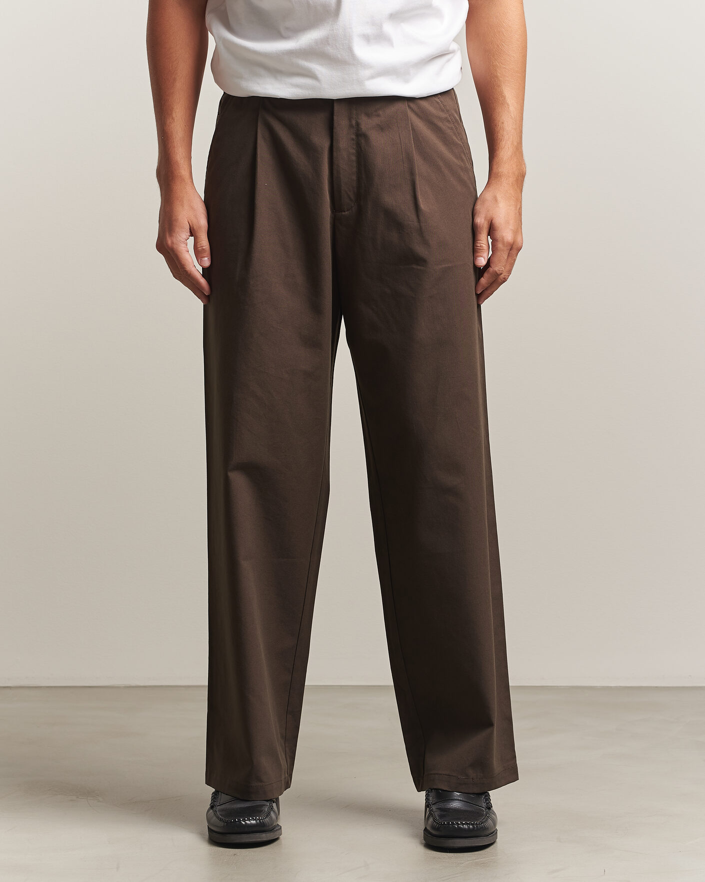 Hombres | Pantalones | Samsøe Samsøe | Valentin Pleated Trousers Delicioso