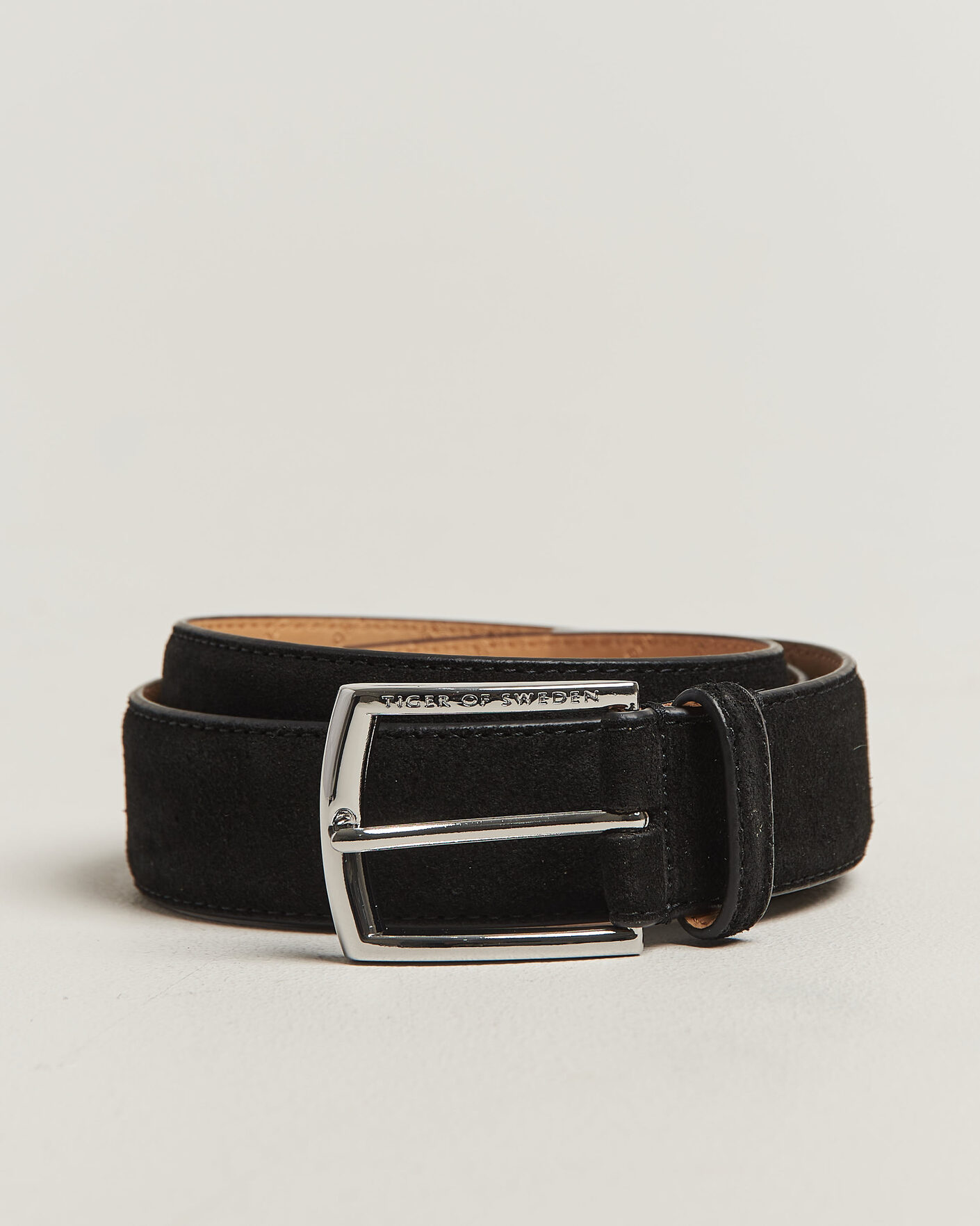 Hombres | Cinturones | Tiger of Sweden | Bergstroms Suede Belt Black