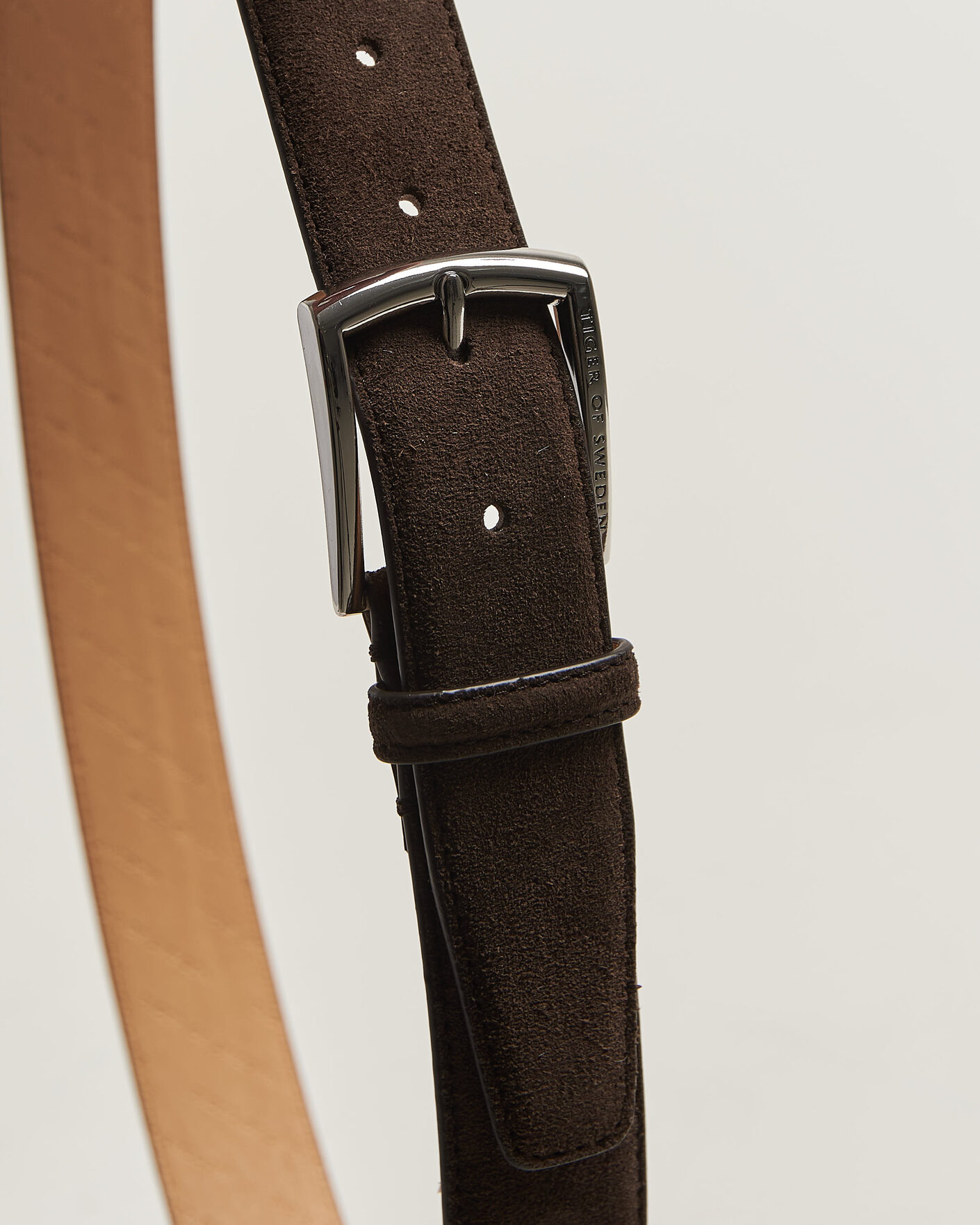 Hombres | Cinturones | Tiger of Sweden | Bergstroms Suede Belt Dark Brown