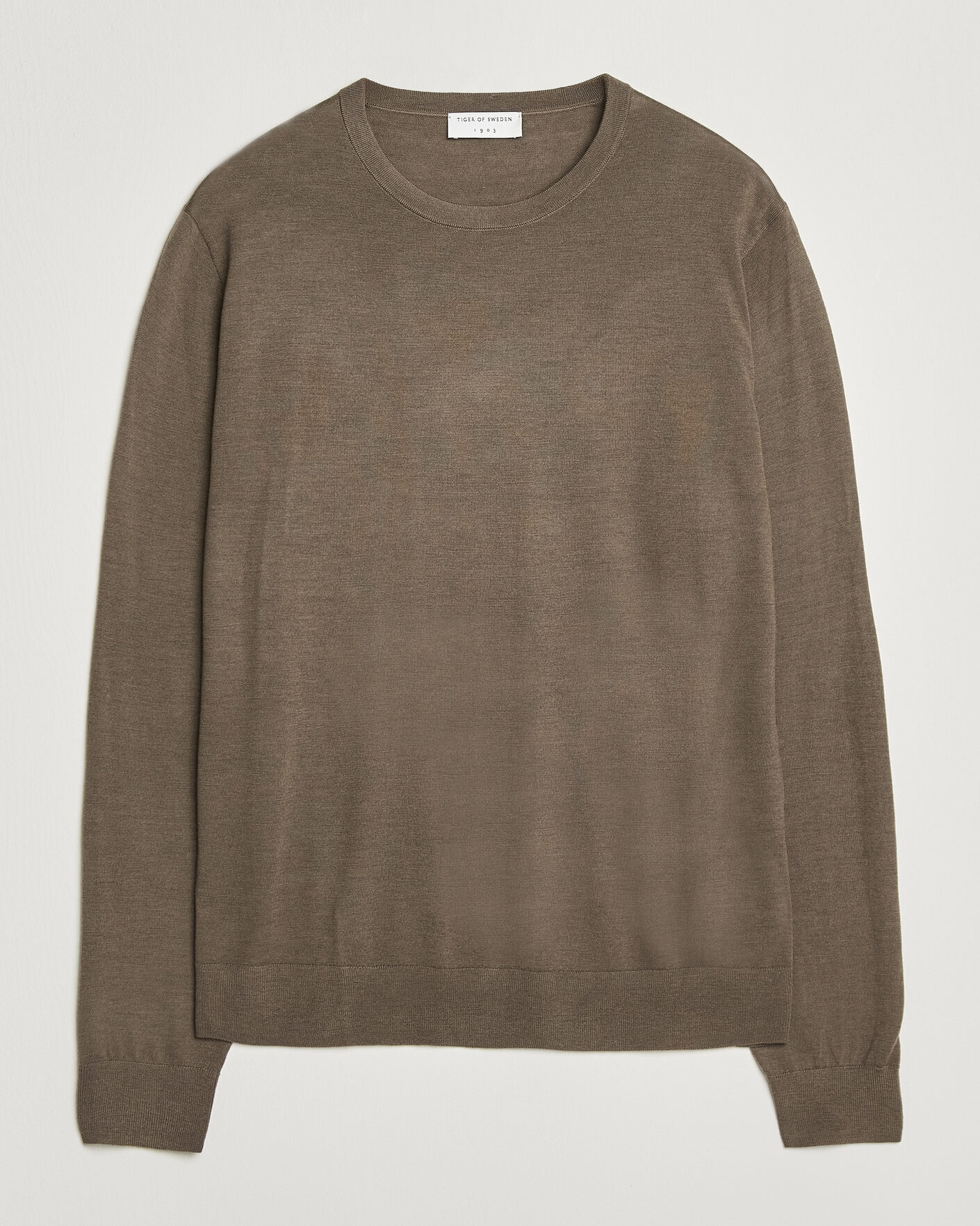 Hombres | Jerséis y prendas de punto | Tiger of Sweden | Connor Extra Fine Merino Crew Neck Pullover Aged Timber