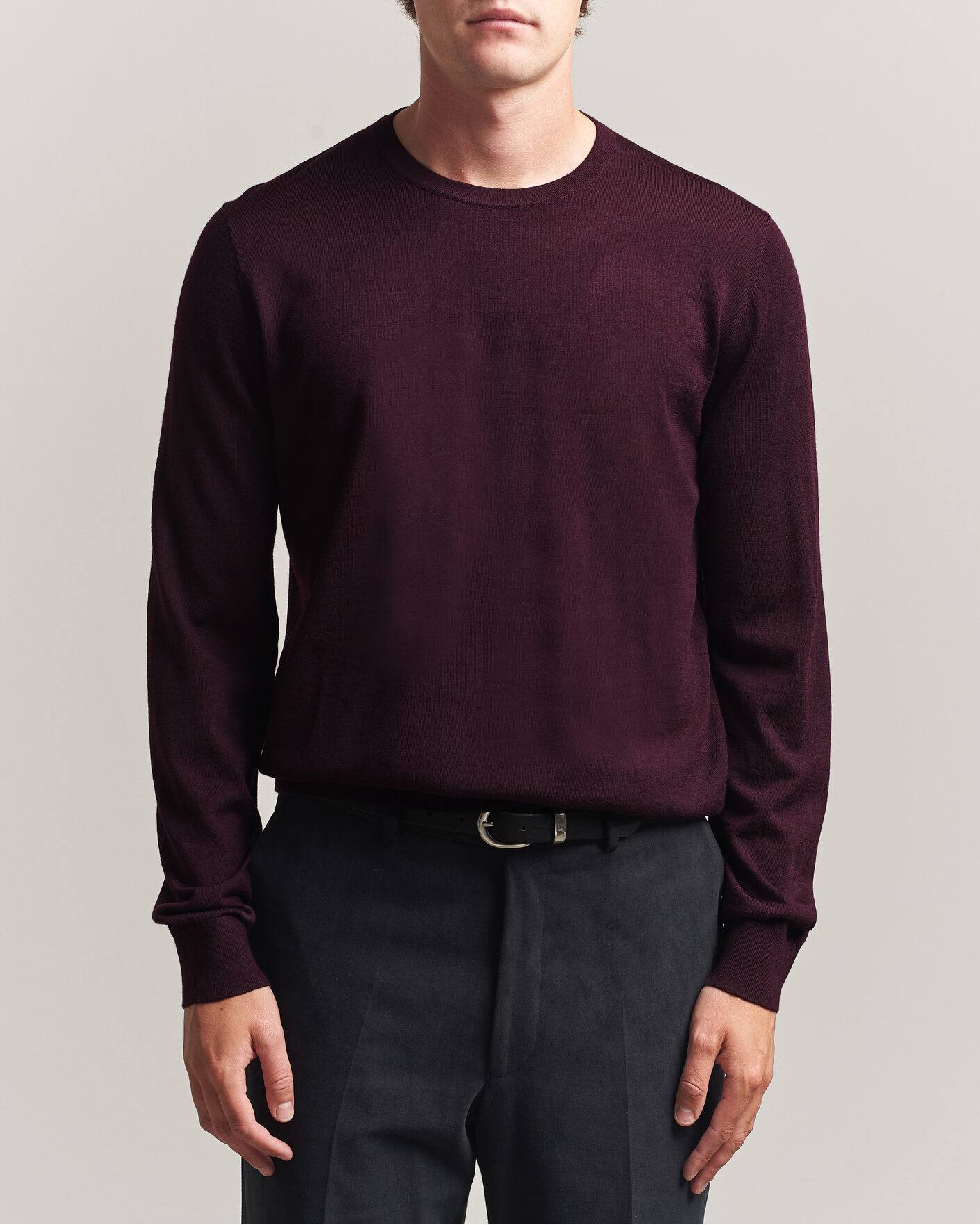 Hombres | Jerséis y prendas de punto | Tiger of Sweden | Connor Extra Fine Merino Crew Neck Pullover Aubergine