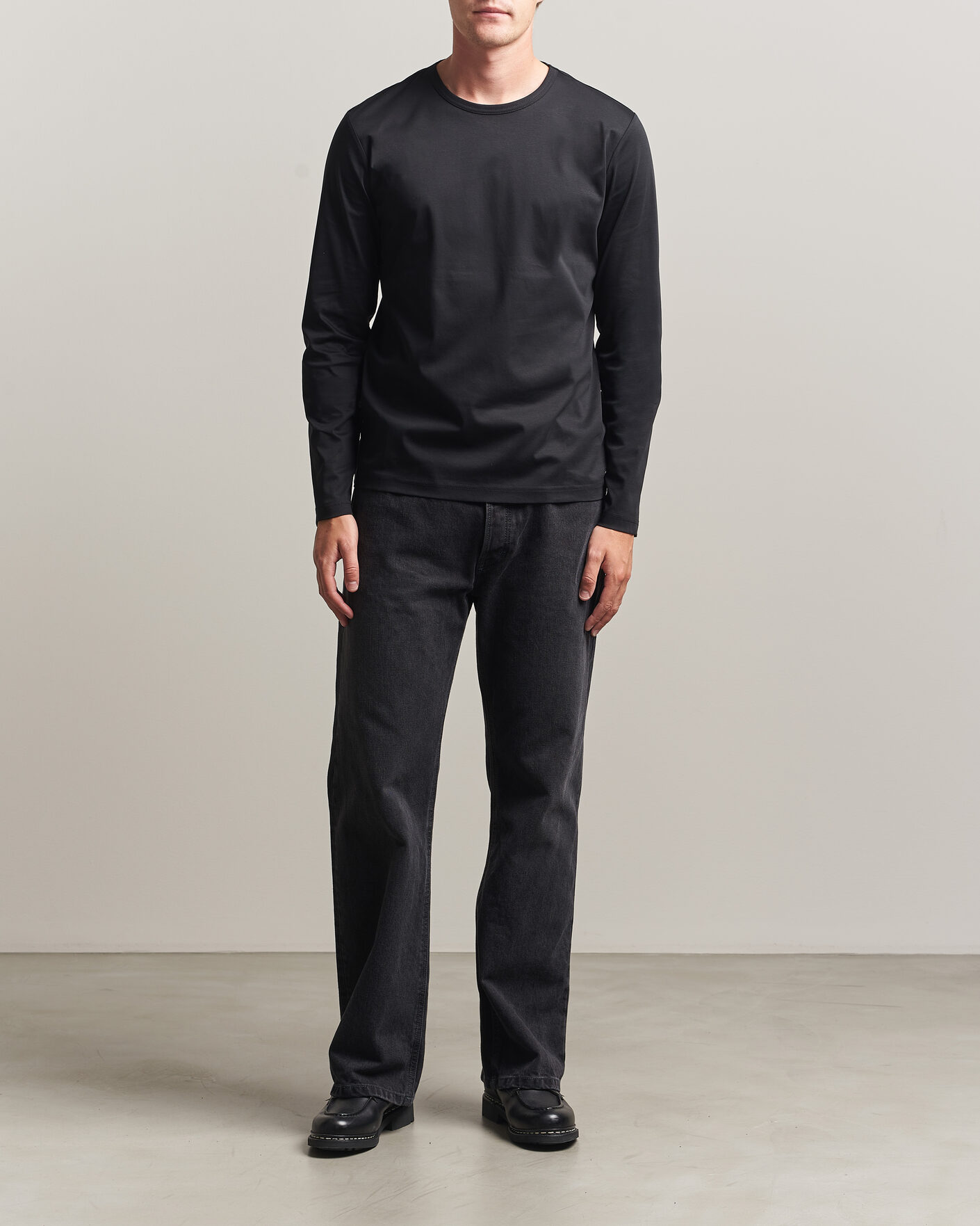 Hombres | Camisetas | Tiger of Sweden | Olaf Mercerized Cotton Long Sleeve T-Shirt Black