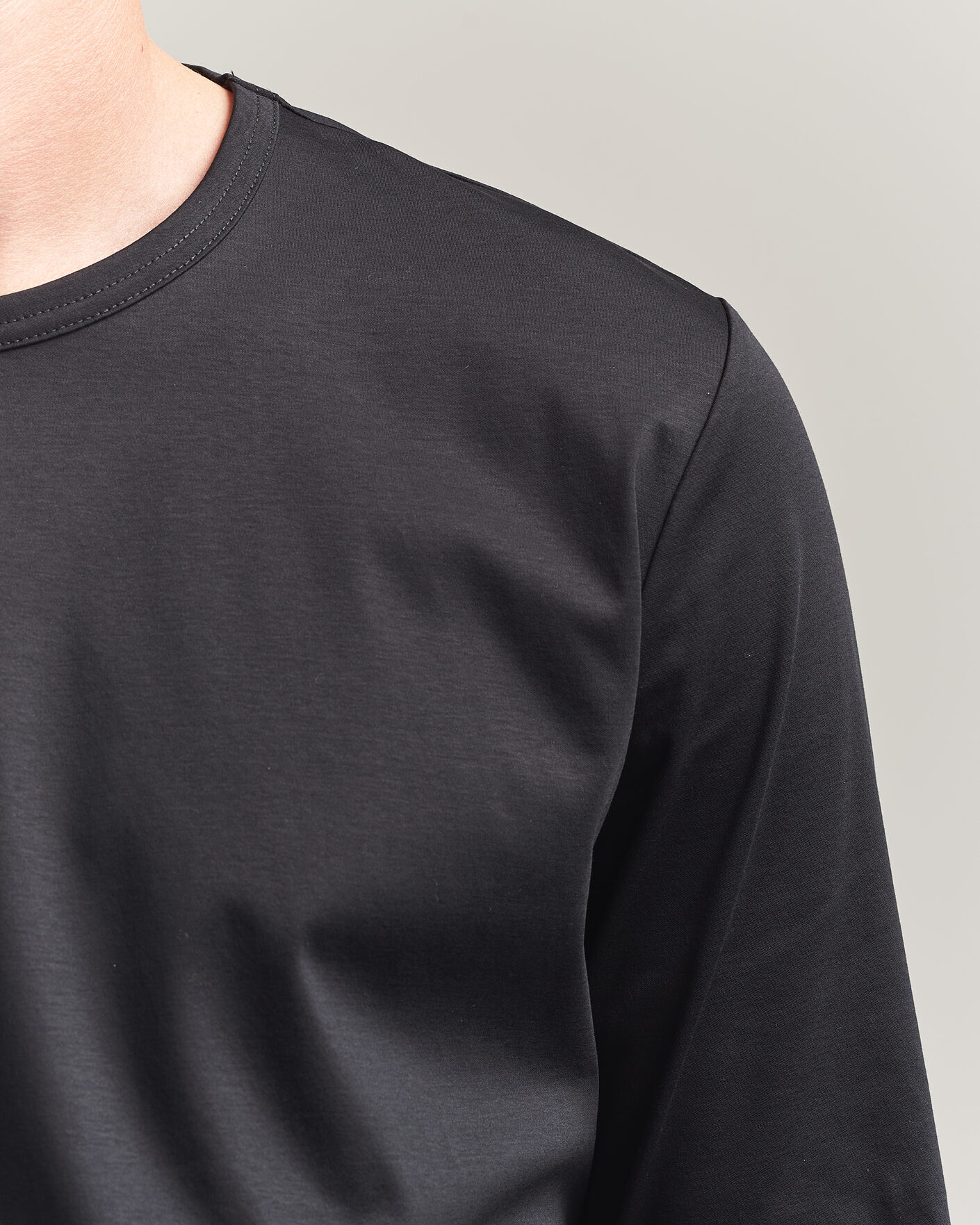 Hombres | Camisetas | Tiger of Sweden | Olaf Mercerized Cotton Long Sleeve T-Shirt Black